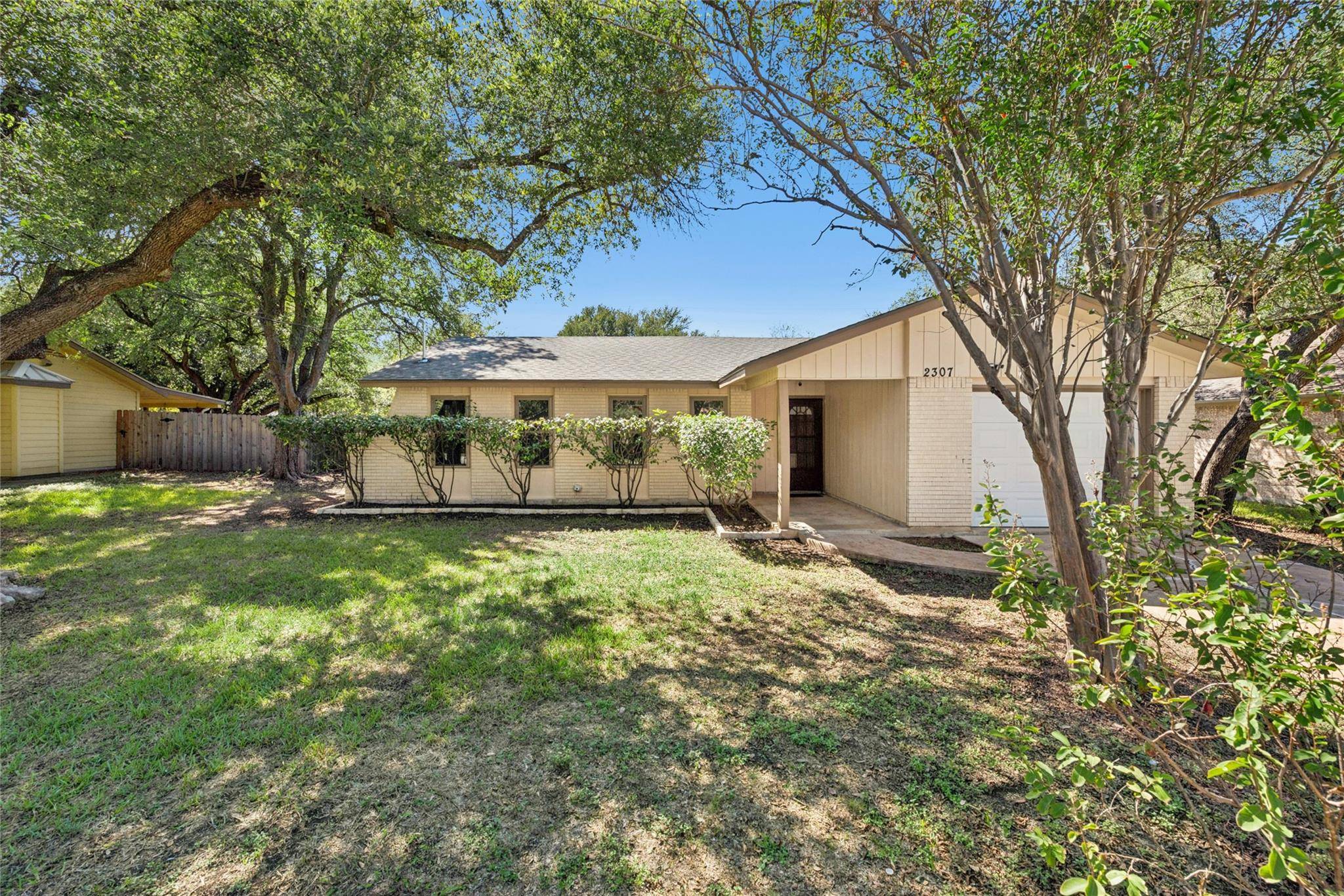 2307 W Riviera DR, Cedar Park, TX 78613