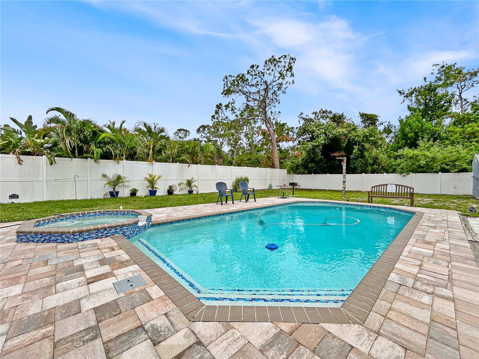 2501 32ND AVE W, Bradenton, FL 34205