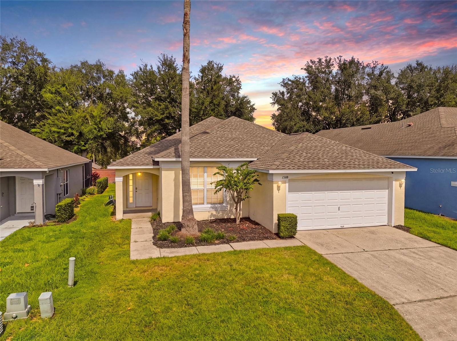1500 CASTERTON CIR, Davenport, FL 33897