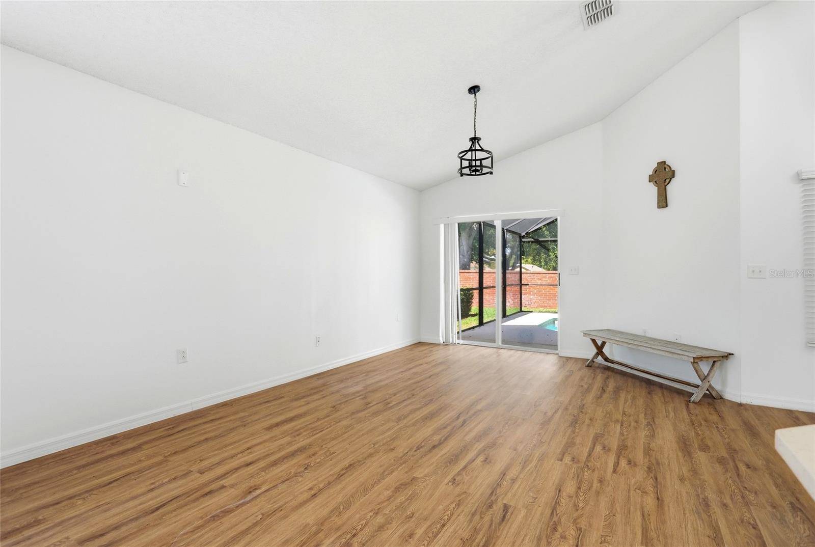 1500 CASTERTON CIR, Davenport, FL 33897