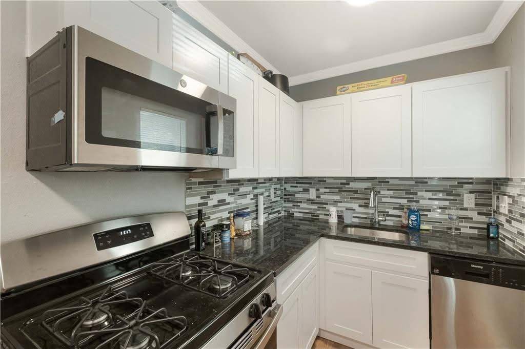 204 E 30th ST #102, Austin, TX 78705