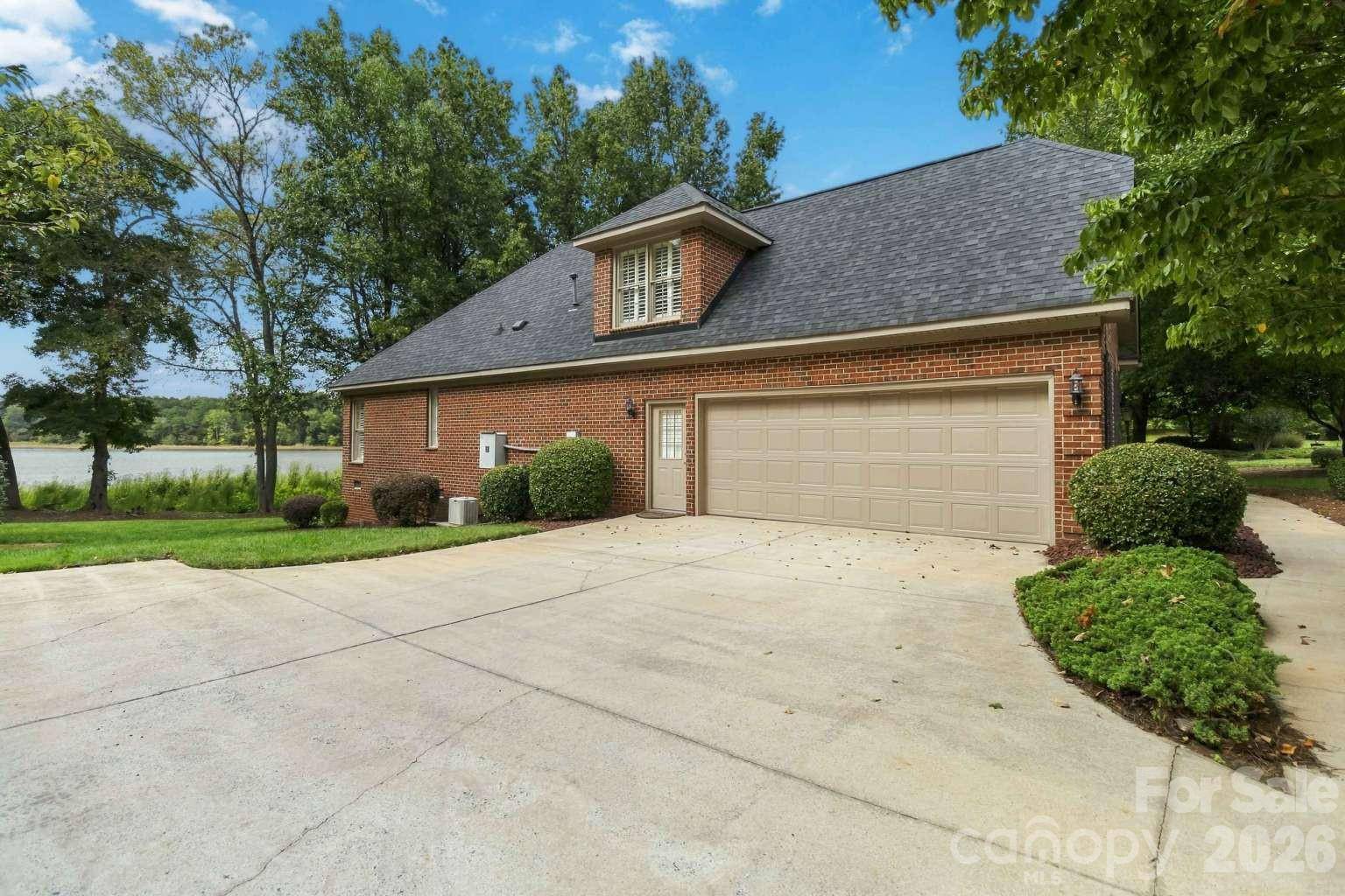 1106 Westlake DR, Kannapolis, NC 28081