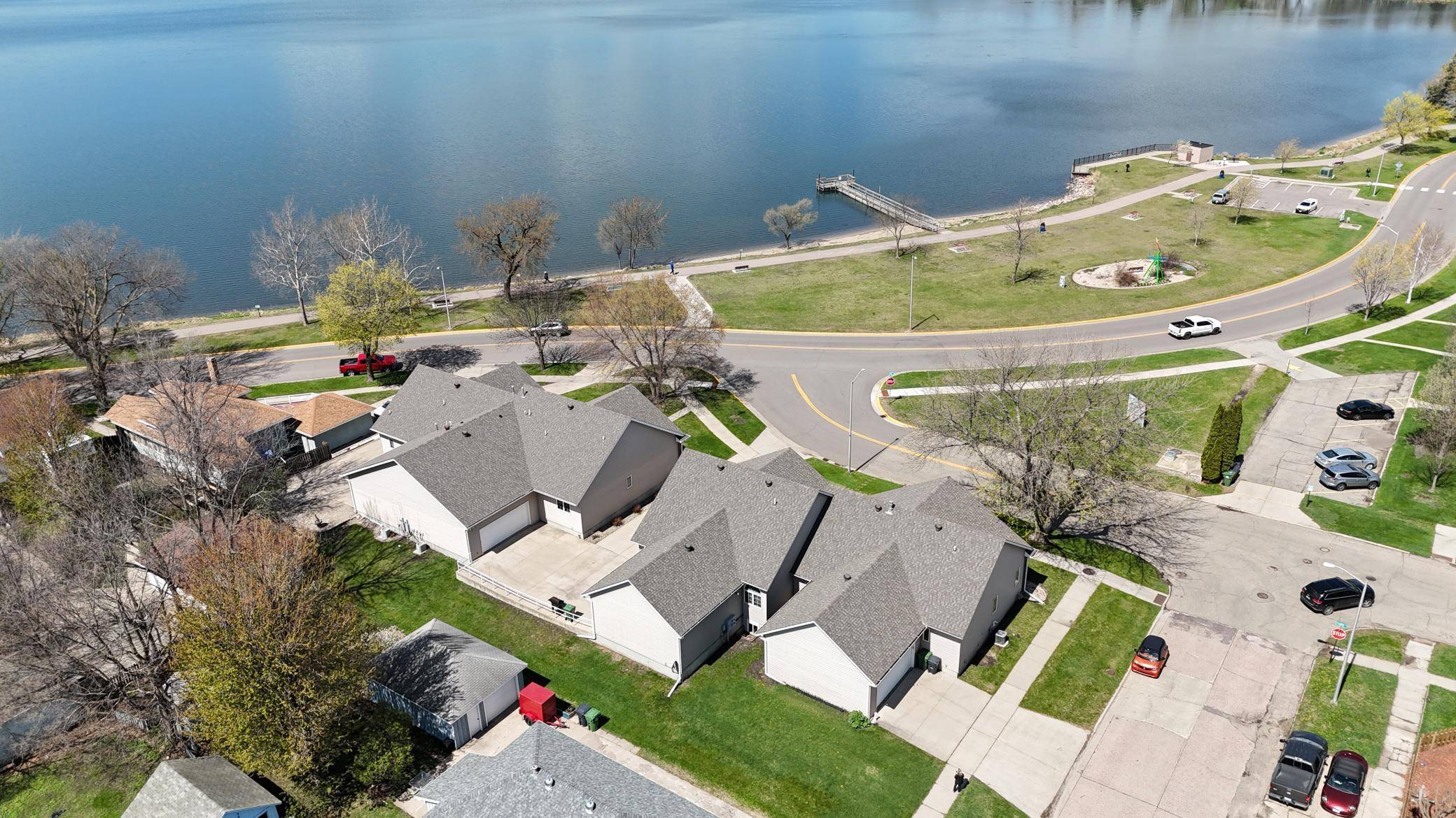 726 3rd AVE, Worthington, MN 56187