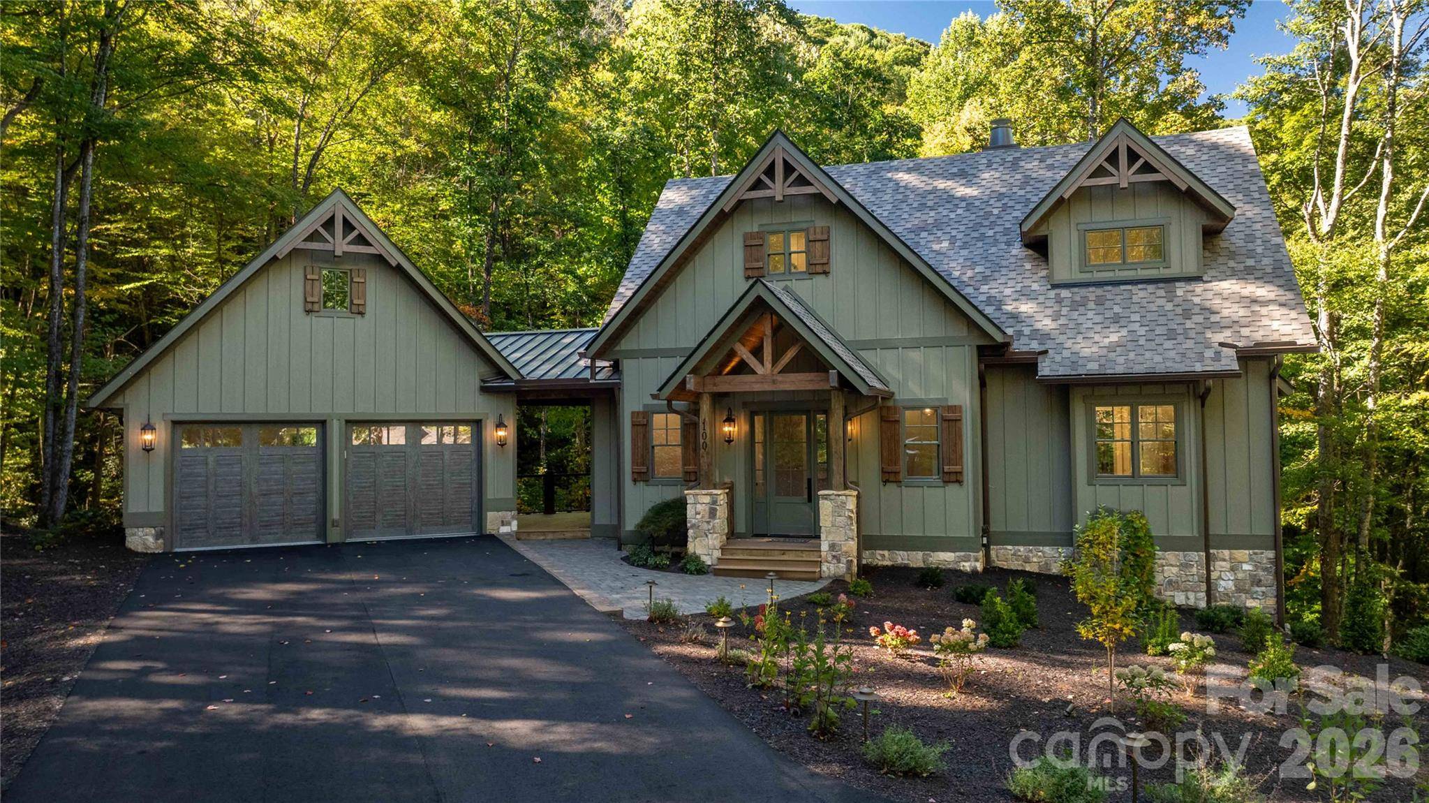 100 Dartmouth WAY, Waynesville, NC 28786
