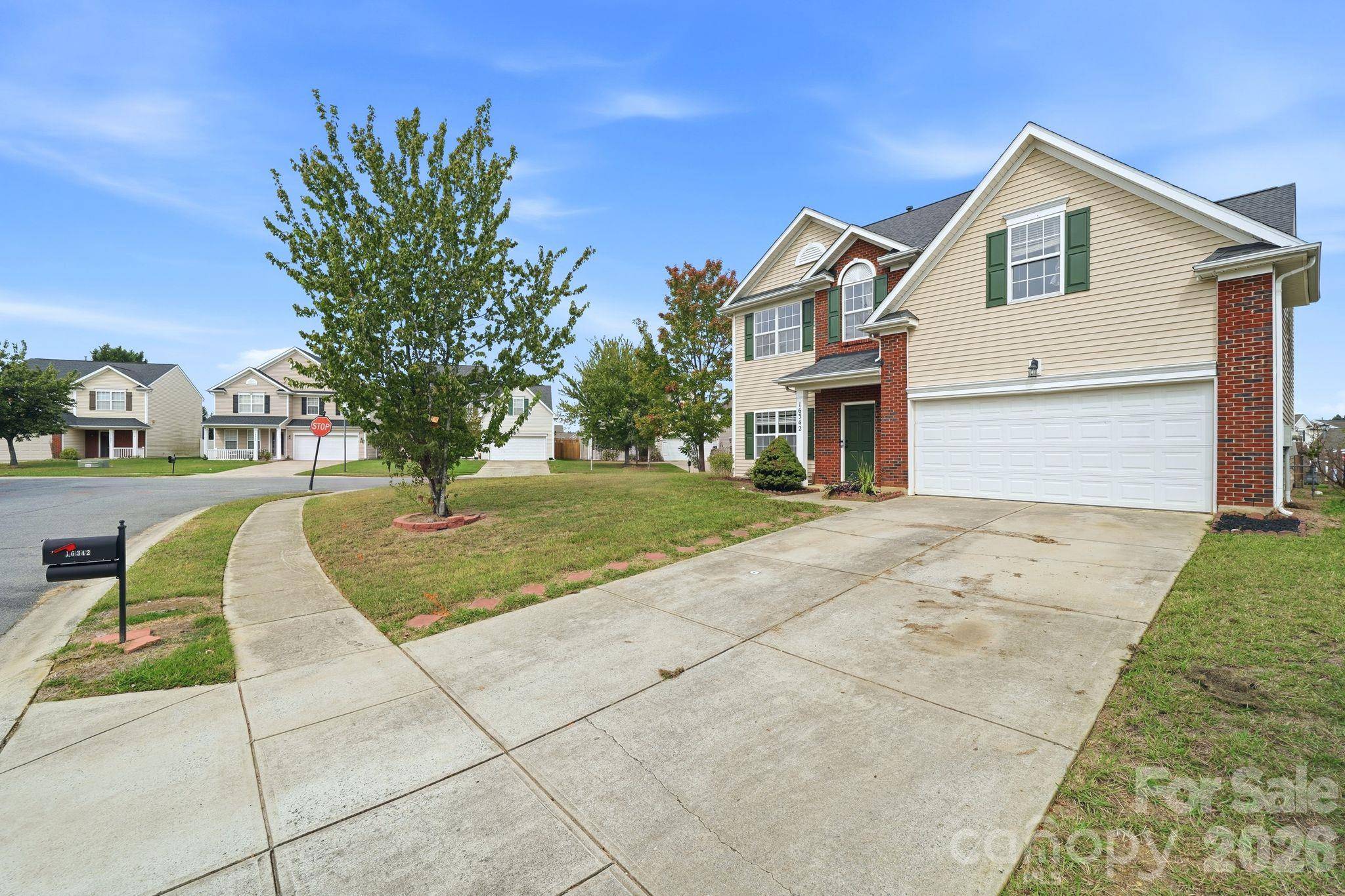 16342 Hayfield RD, Charlotte, NC 28213