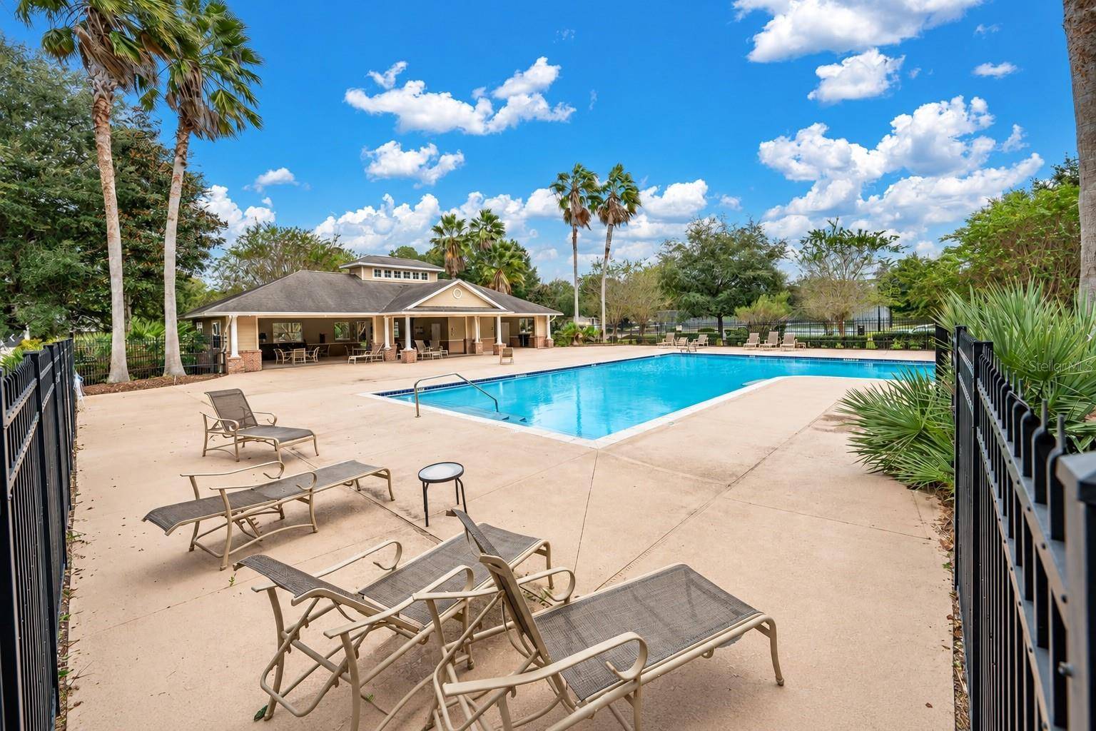 2368 NW 145TH DR, Newberry, FL 32669