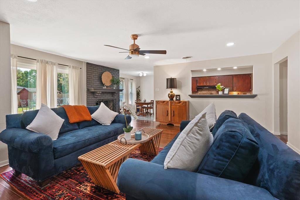 617 Mimosa Drive, Denton, TX 76201