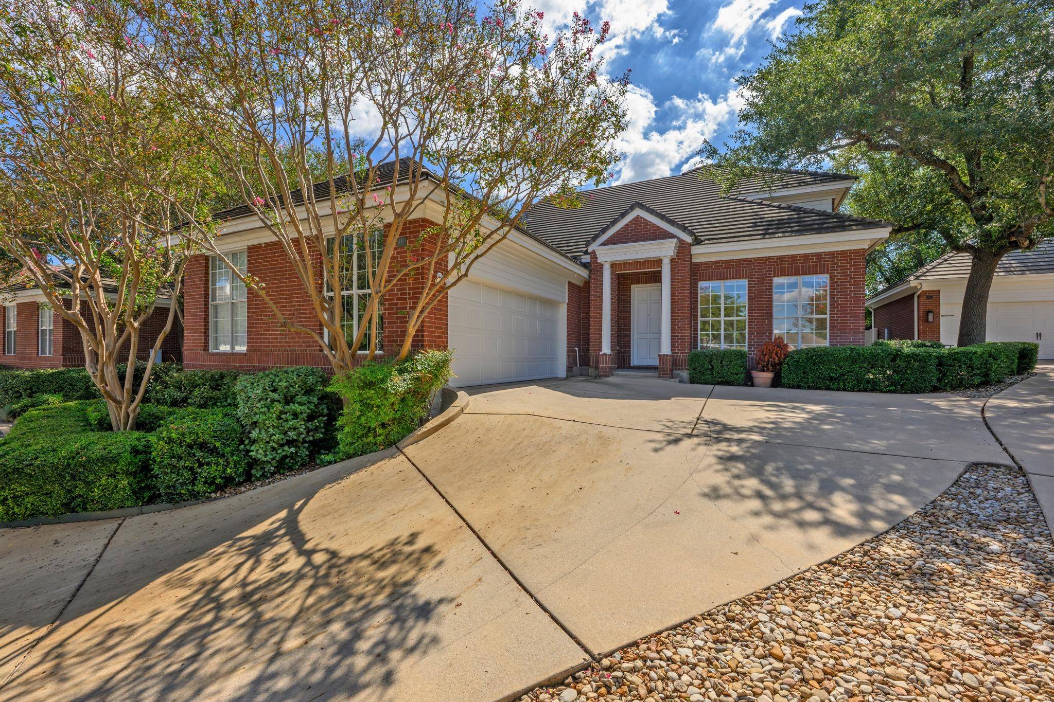 4010 Long Champ DR #19, Austin, TX 78746