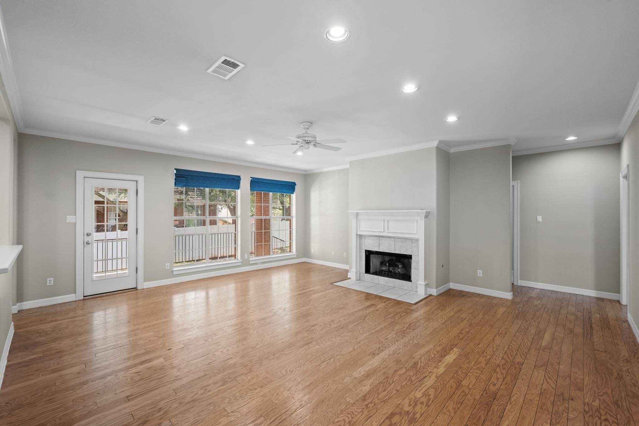 4010 Long Champ DR #19, Austin, TX 78746