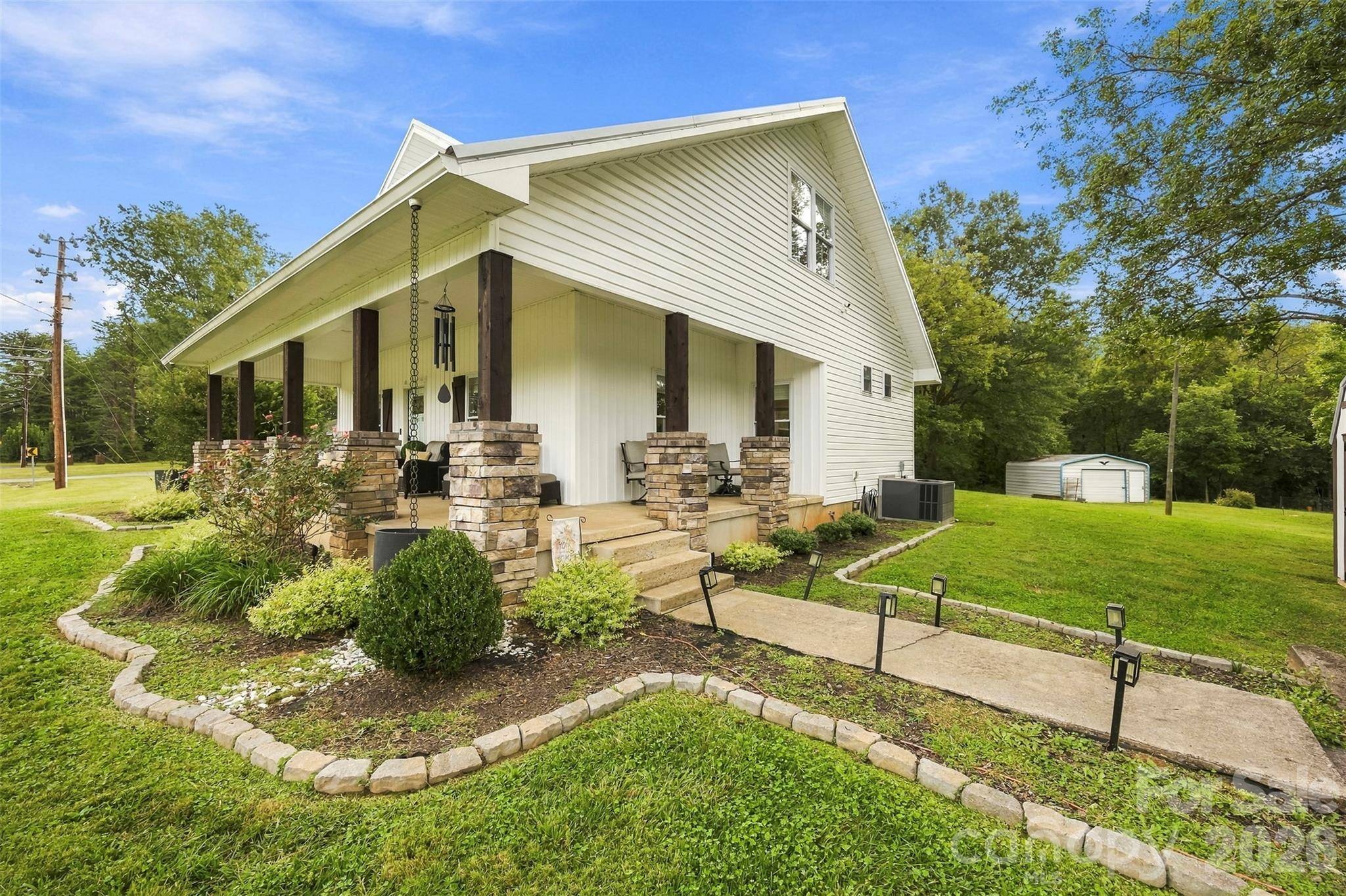 2832 Beaty RD, Gastonia, NC 28056