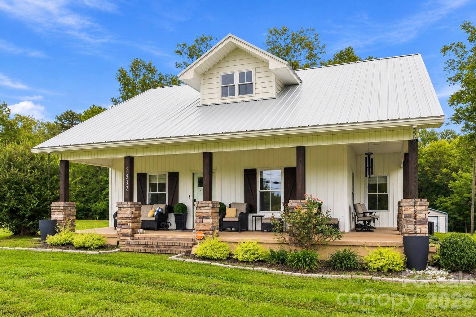 2832 Beaty RD, Gastonia, NC 28056