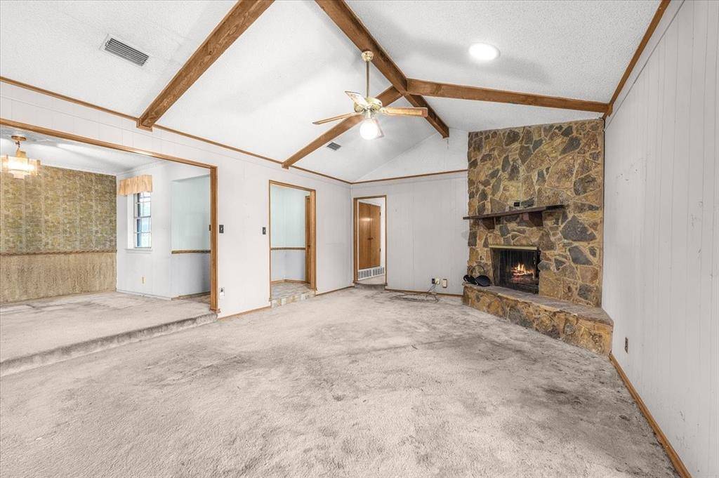 1007 Field Crest Court, Arlington, TX 76012