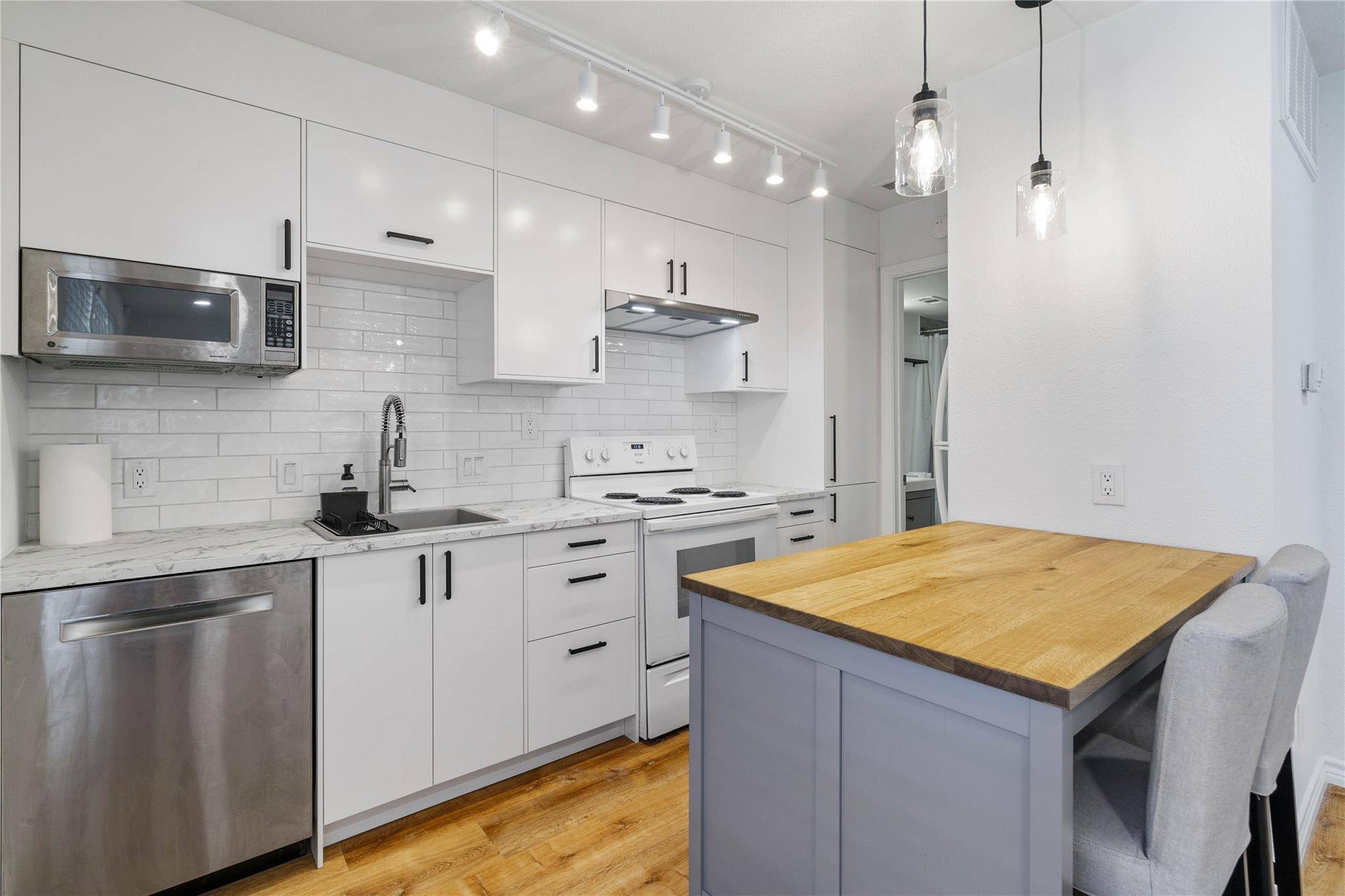 3115 Helms ST #101, Austin, TX 78705