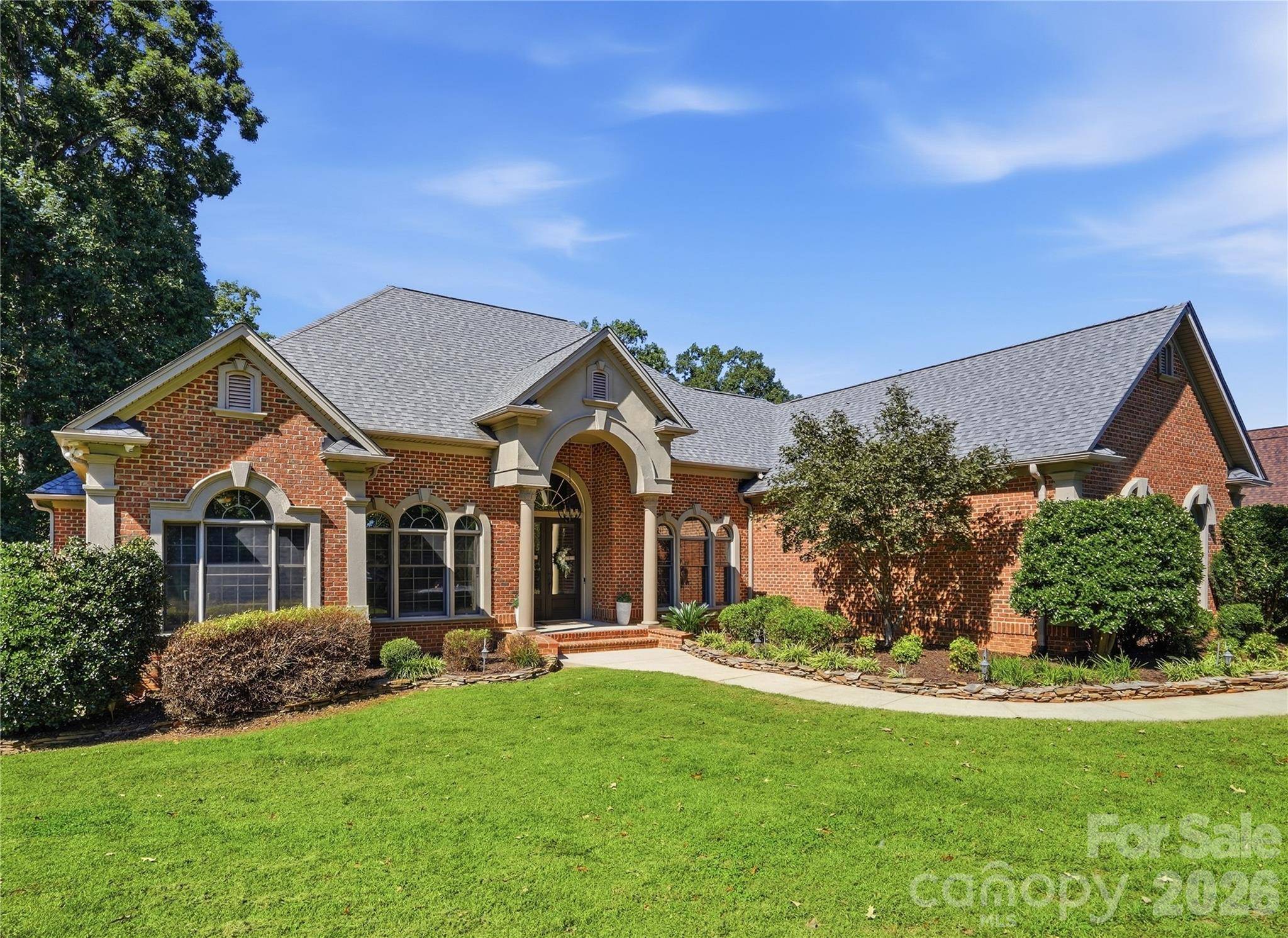 2469 Stoneview CT, Denver, NC 28037