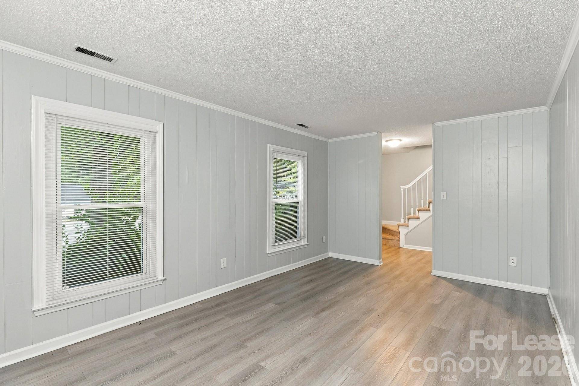 5424 Two Moons DR, Charlotte, NC 28212