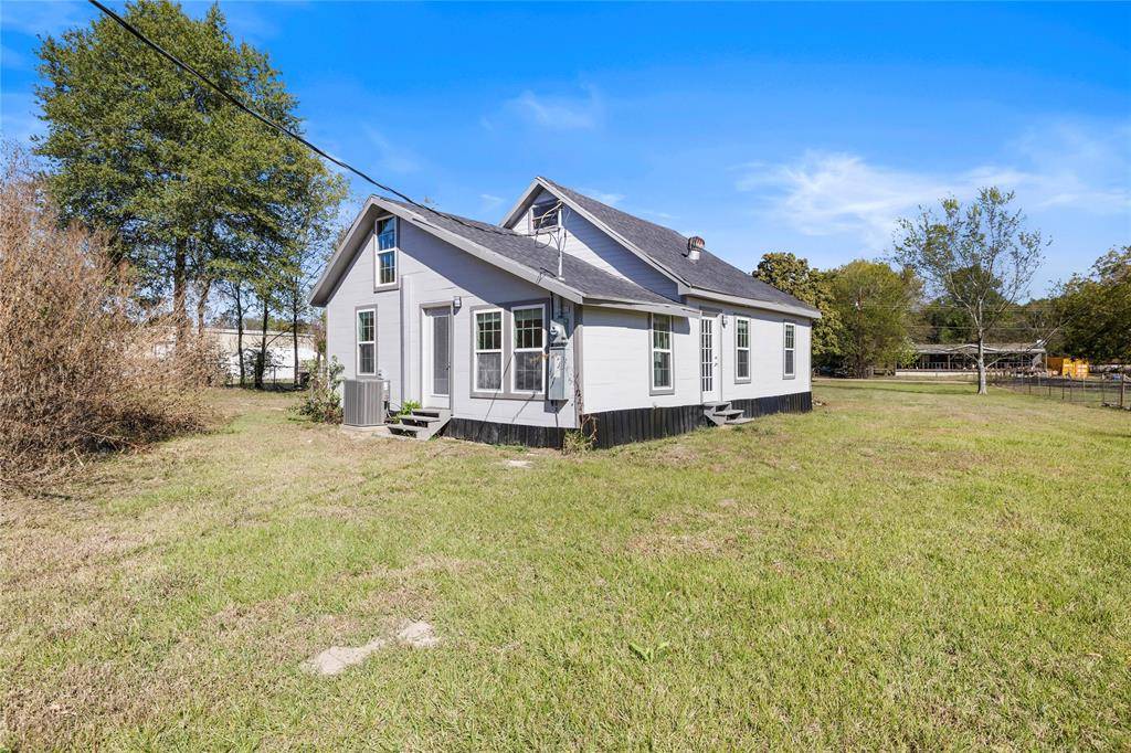229 Orchard Street, Alba, TX 75410