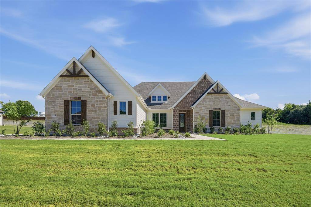 1002 Perrin Lane, Van Alstyne, TX 75495