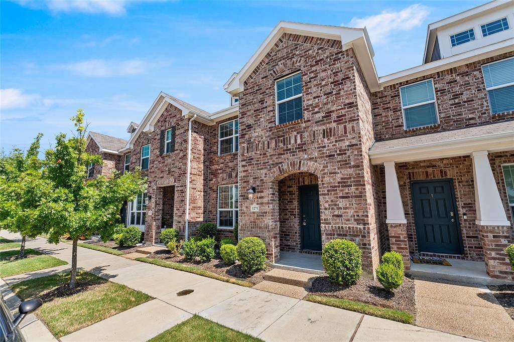 1271 Lamar Drive, Lewisville, TX 75077