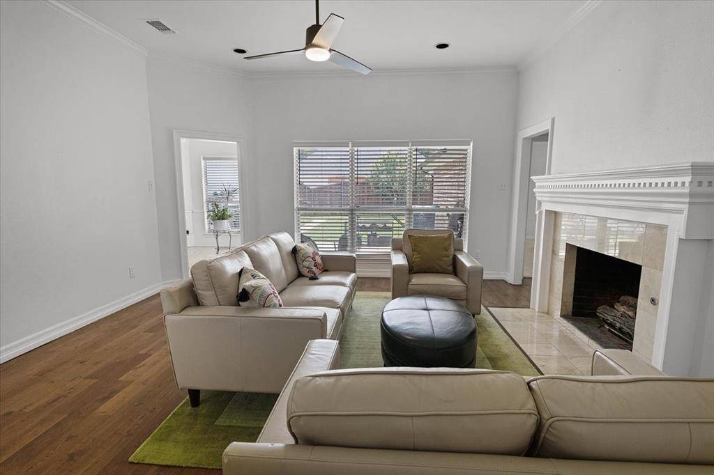 1520 Nettleton Drive, Desoto, TX 75115
