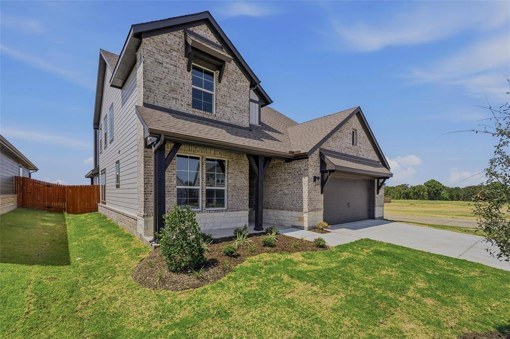 1337 Frio Drive, Springtown, TX 76082