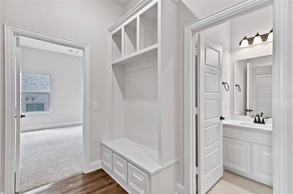 1430 Colorado Road, Van Alstyne, TX 75495