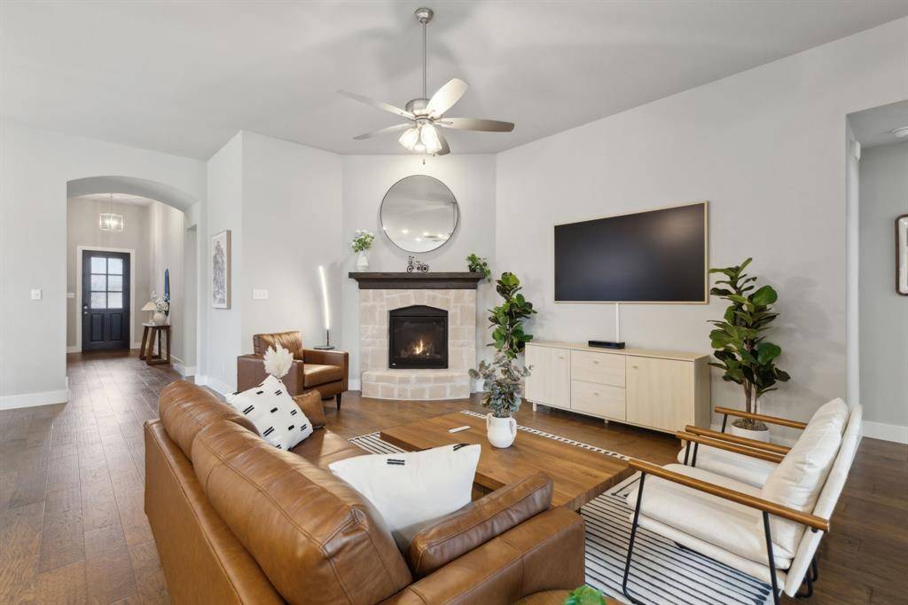 1104 Holcombe Drive, Anna, TX 75409