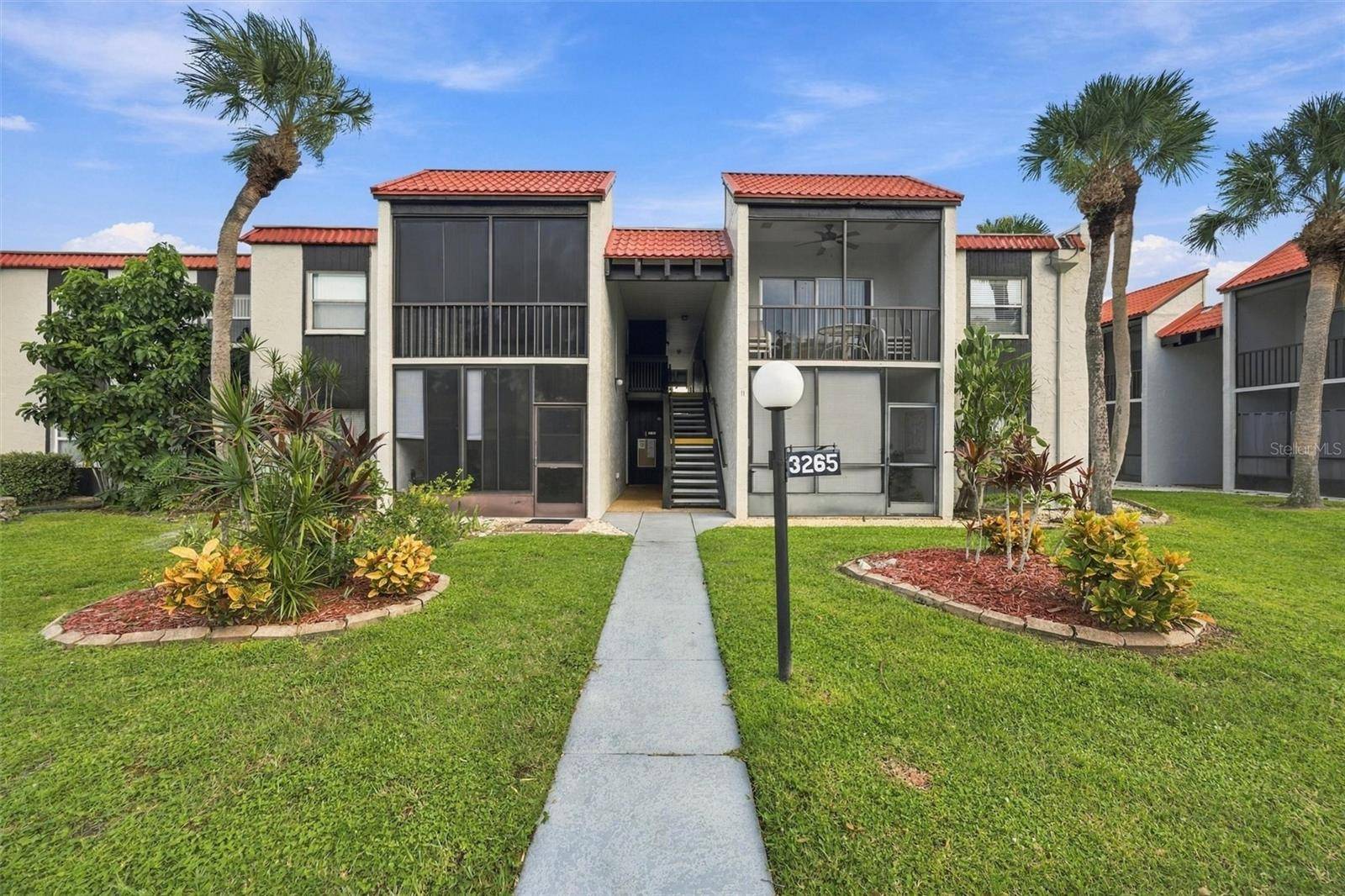 3265 BENEVA RD #104, Sarasota, FL 34232