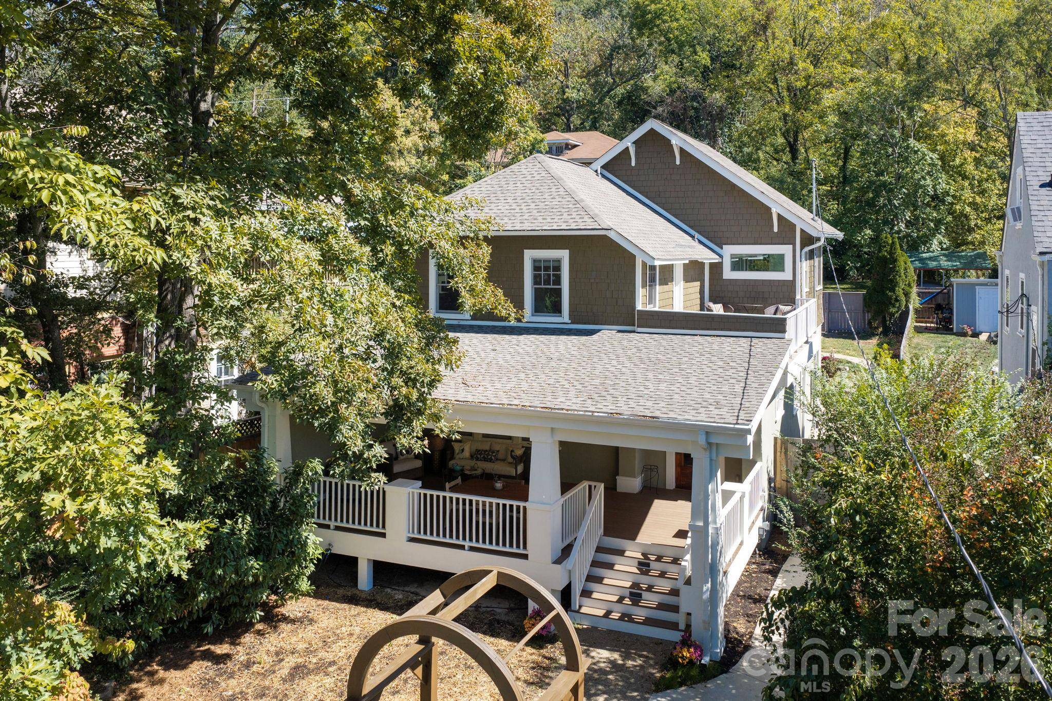 133 Furman AVE, Asheville, NC 28801