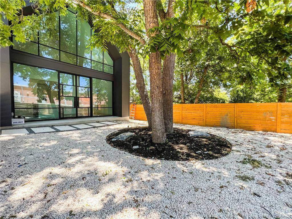 2604 Oaklawn Ave #2, Austin, TX 78722
