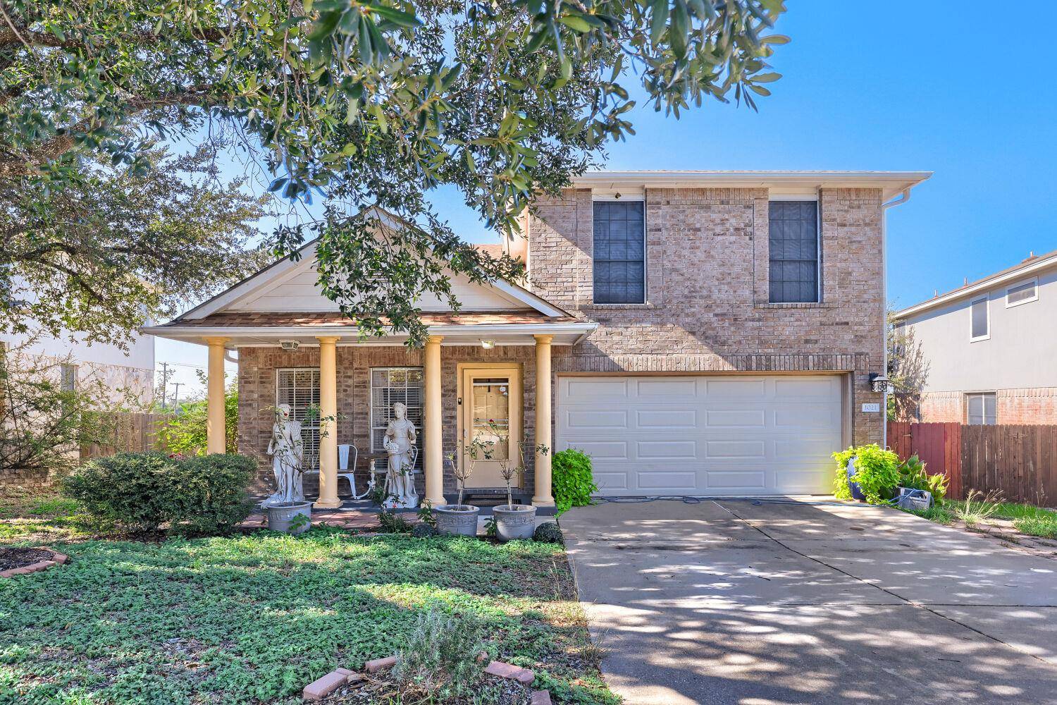1021 Traci Michelle DR, Pflugerville, TX 78660