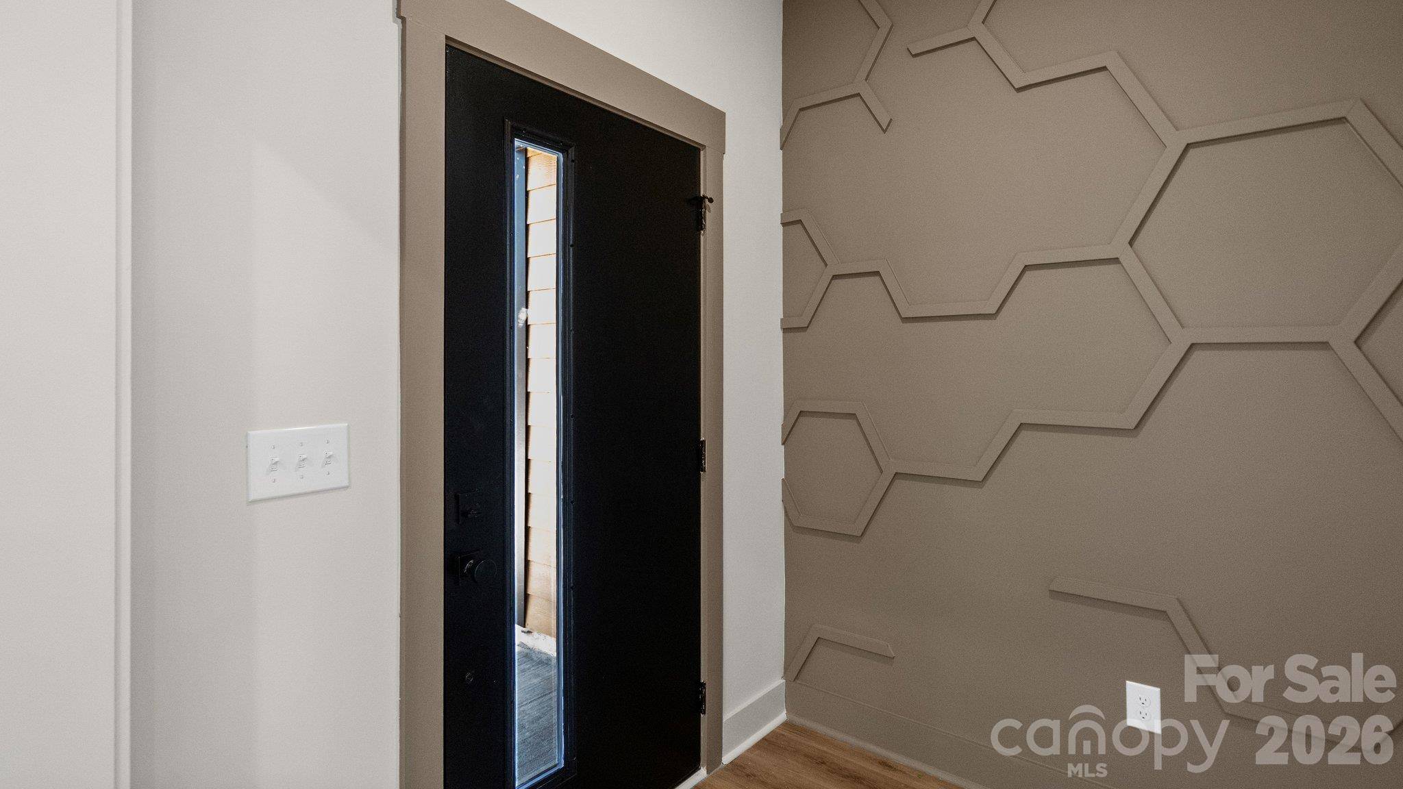 2085 Custer ST, Charlotte, NC 28216