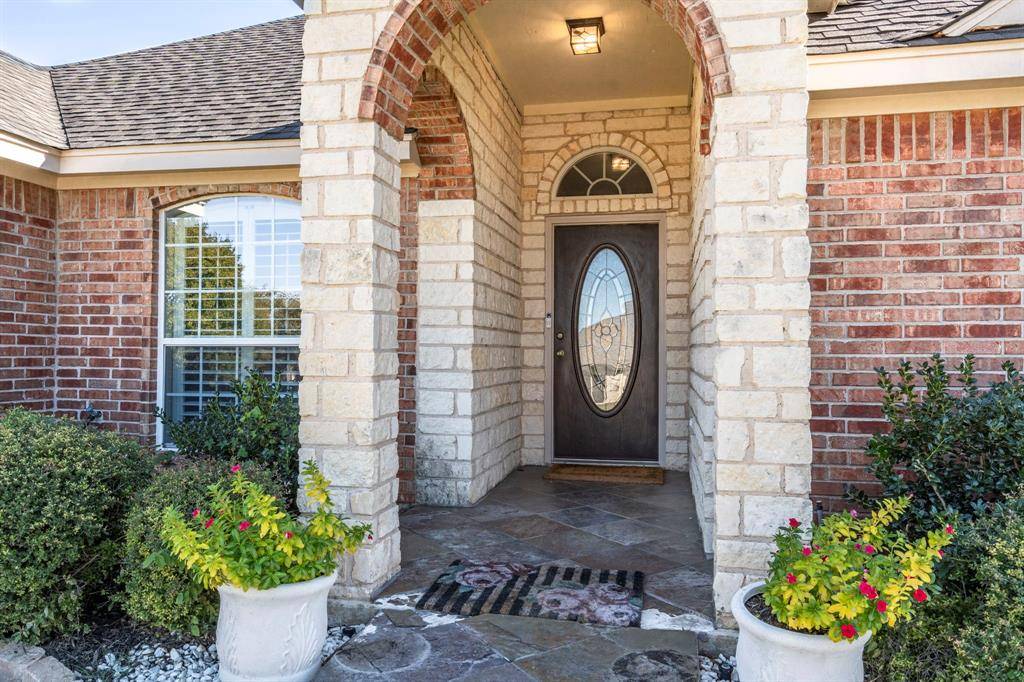 11701 Cambria Court, Fort Worth, TX 76008