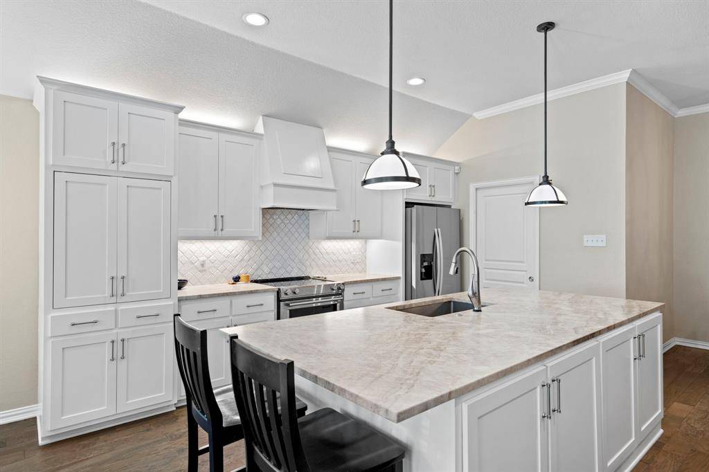11701 Cambria Court, Fort Worth, TX 76008