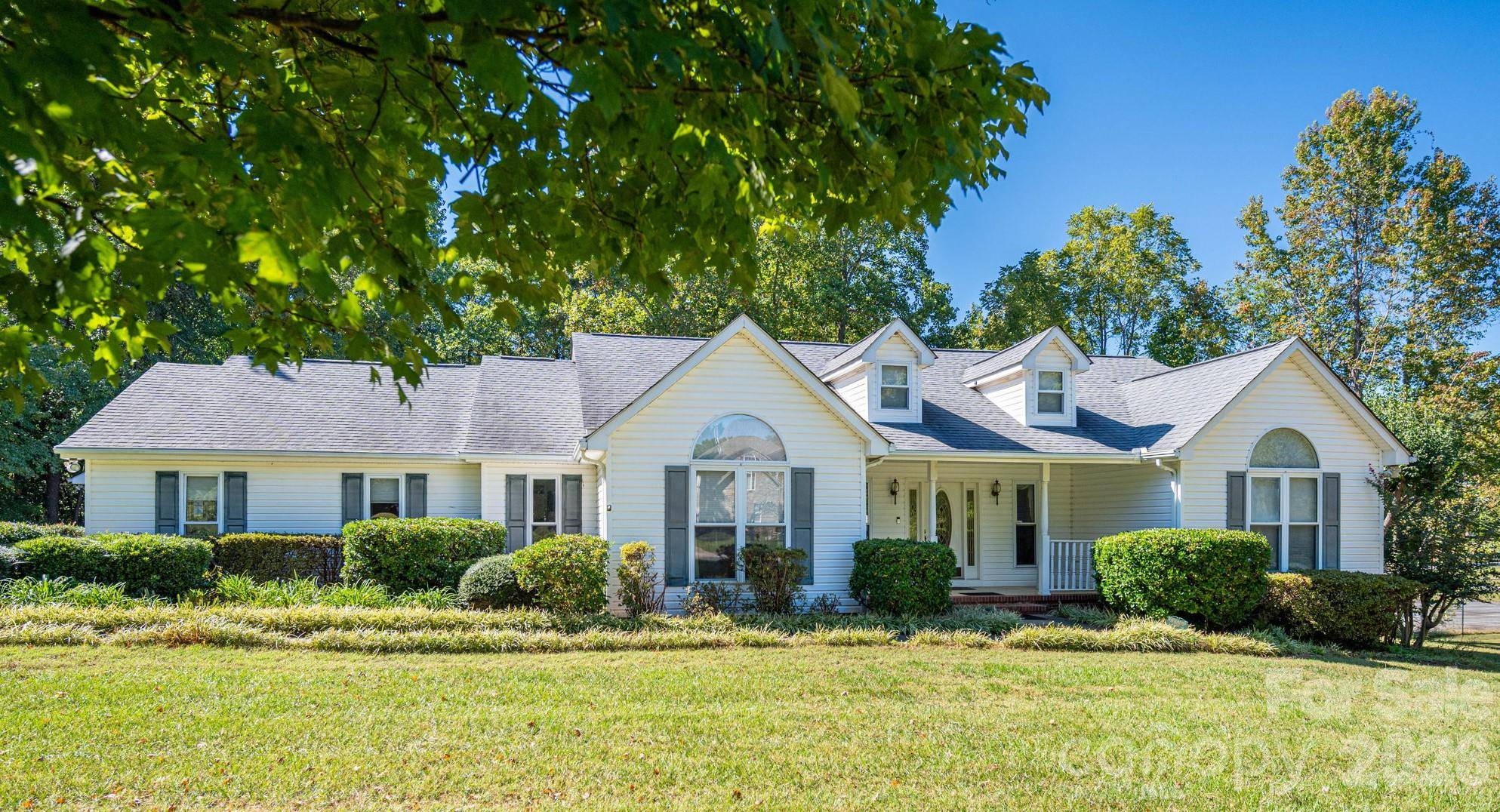 2545 Les LN, Denver, NC 28037