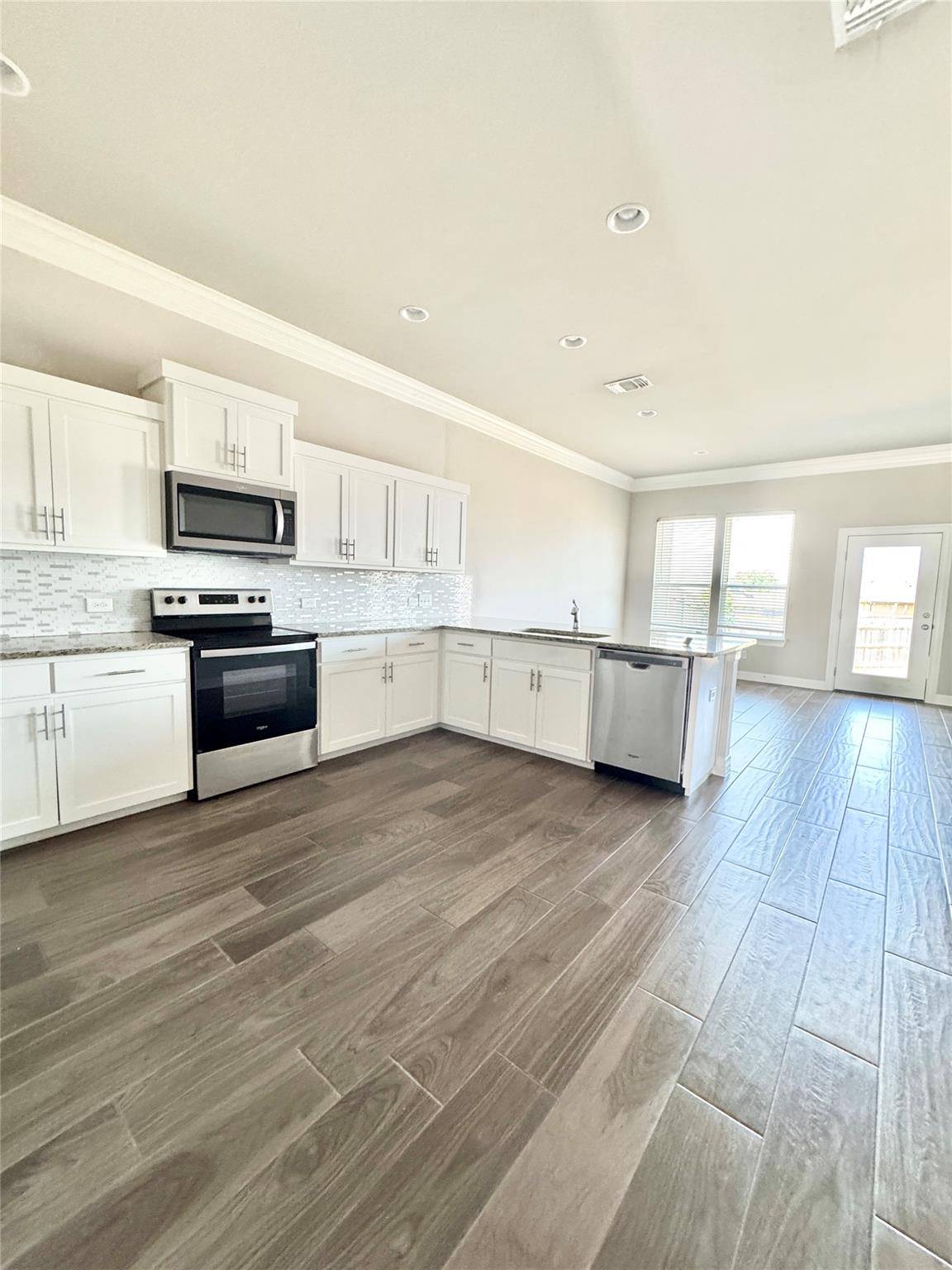 105 Bailey Kay CT #A, Jarrell, TX 76537