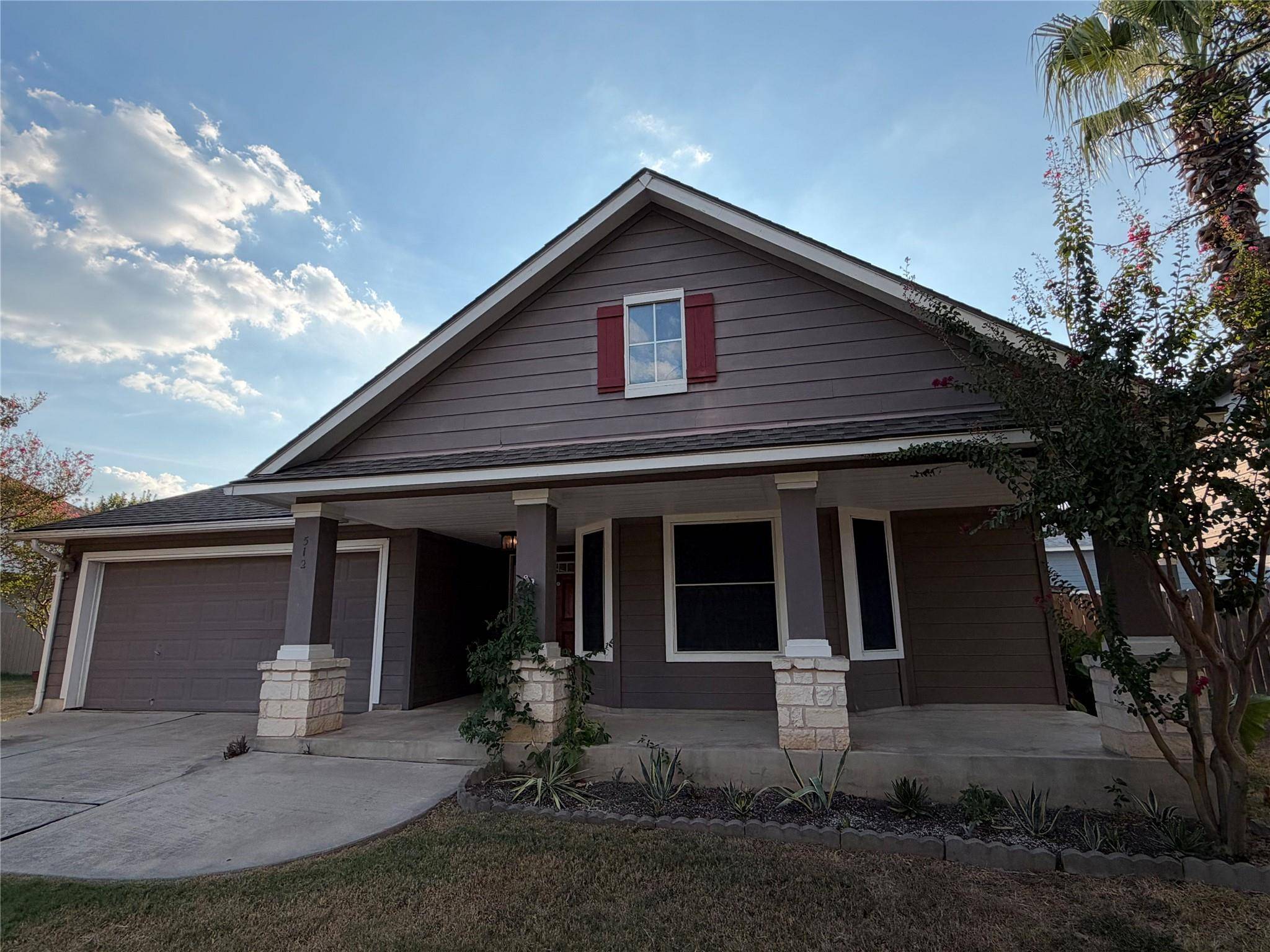 512 Tobin DR, Buda, TX 78610