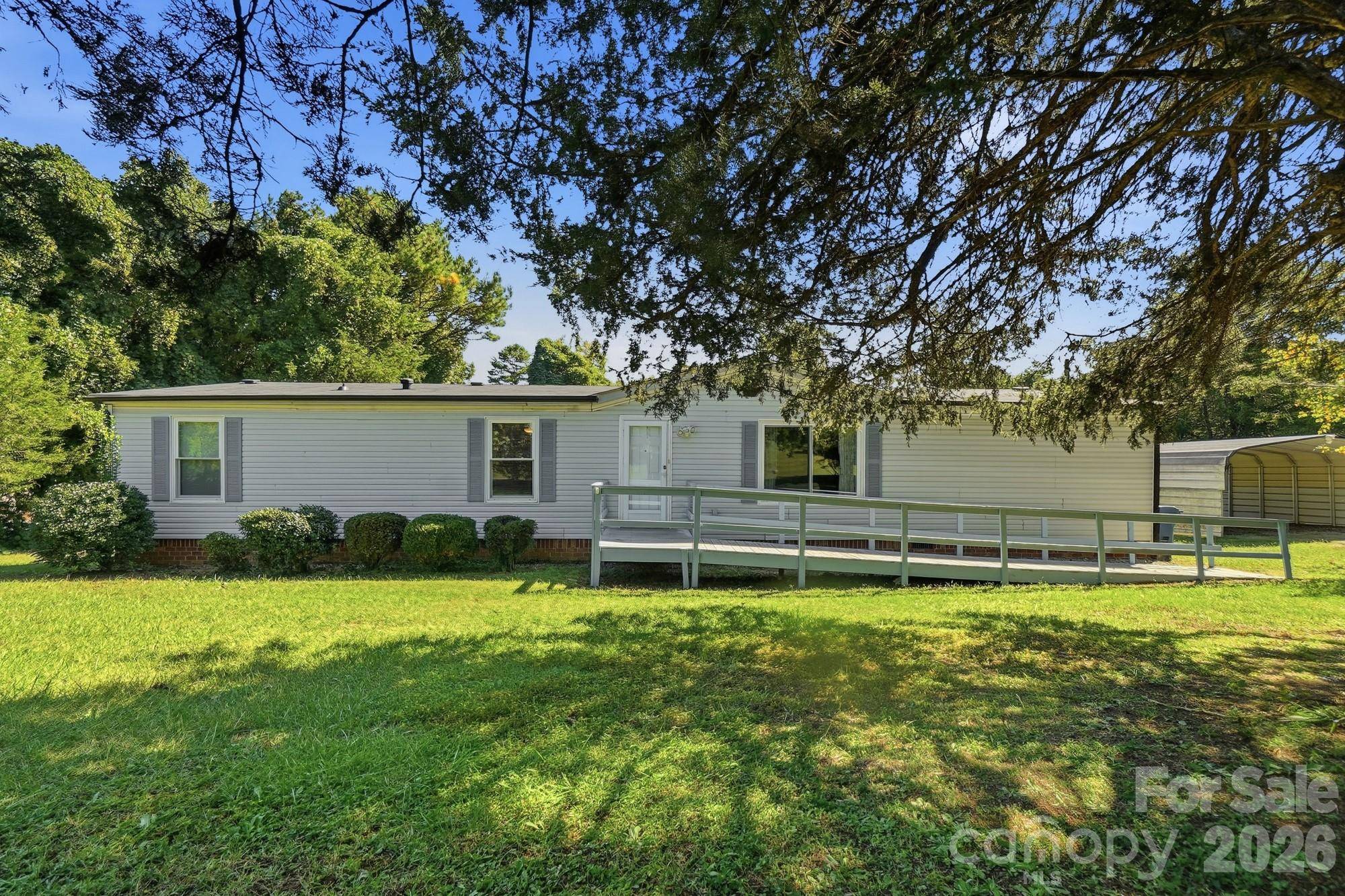 6017 Frazier DR, Davidson, NC 28036