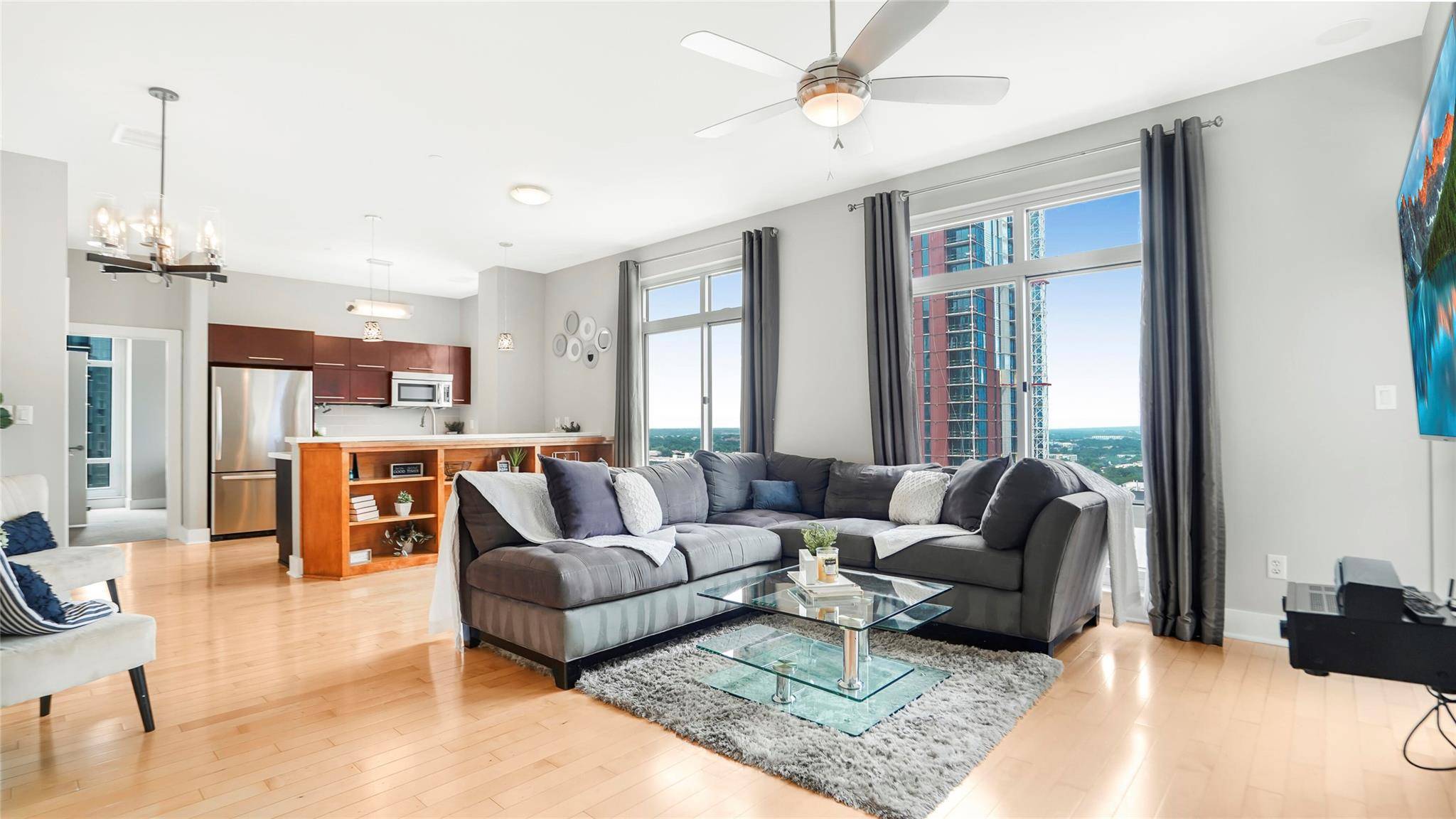 603 Davis ST #2204, Austin, TX 78701