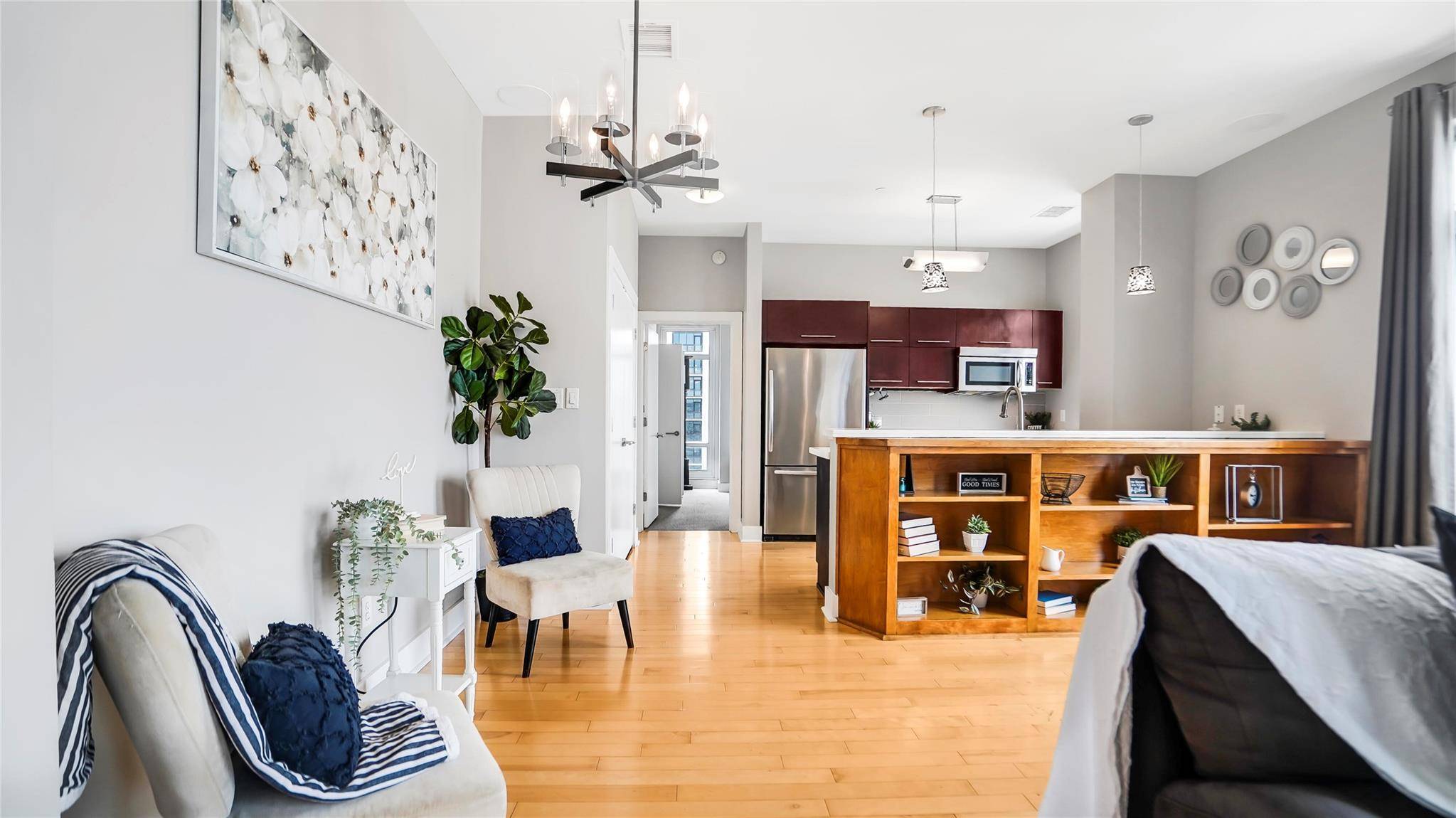 603 Davis ST #2204, Austin, TX 78701