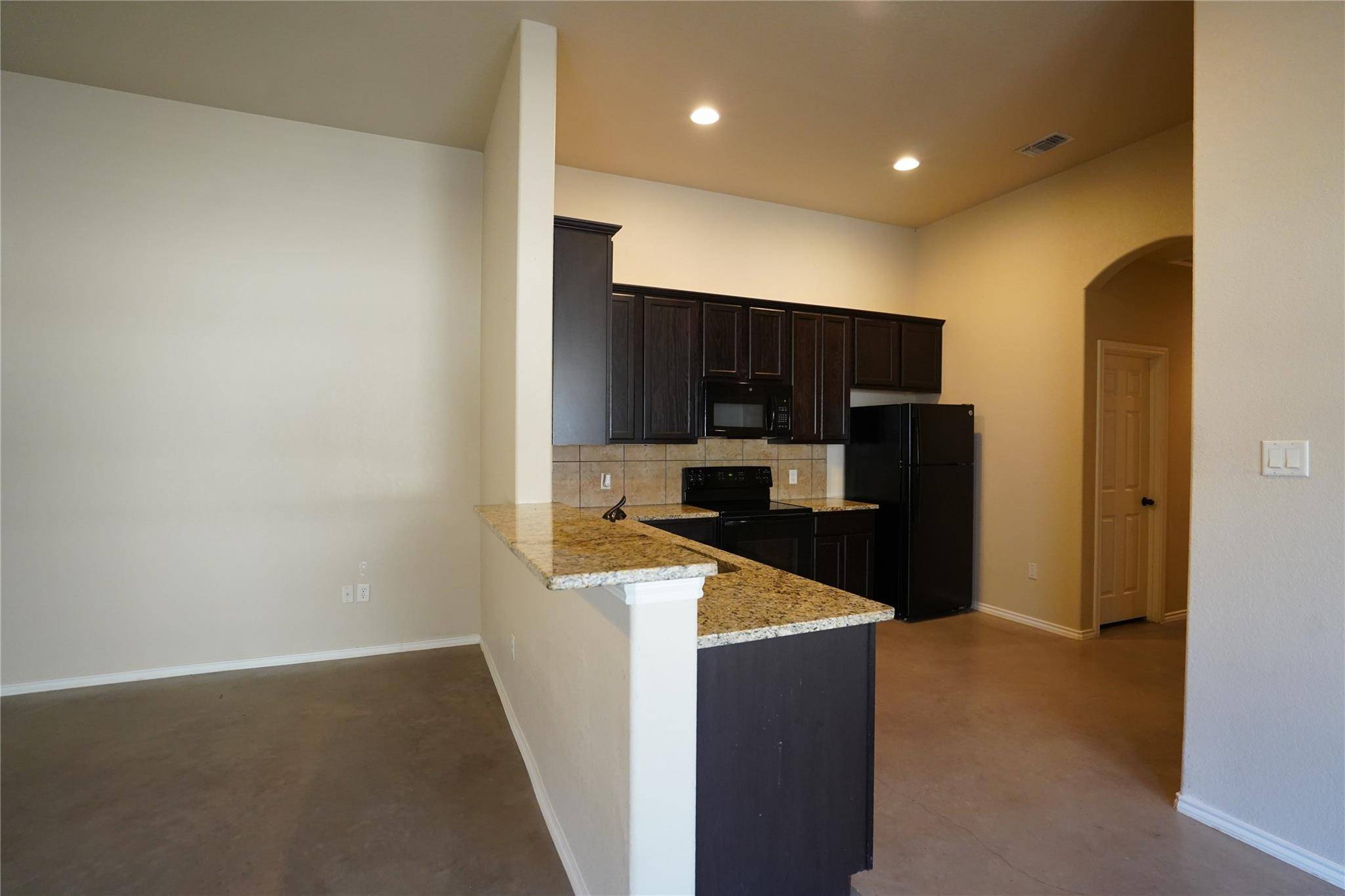 138 Joanne CV, New Braunfels, TX 78130