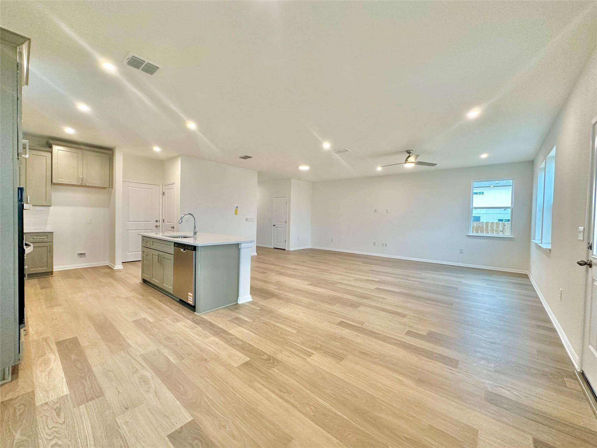334 Young ST, Buda, TX 78610