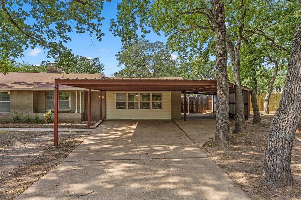 4500 Idylwood Lane, Waco, TX 76705