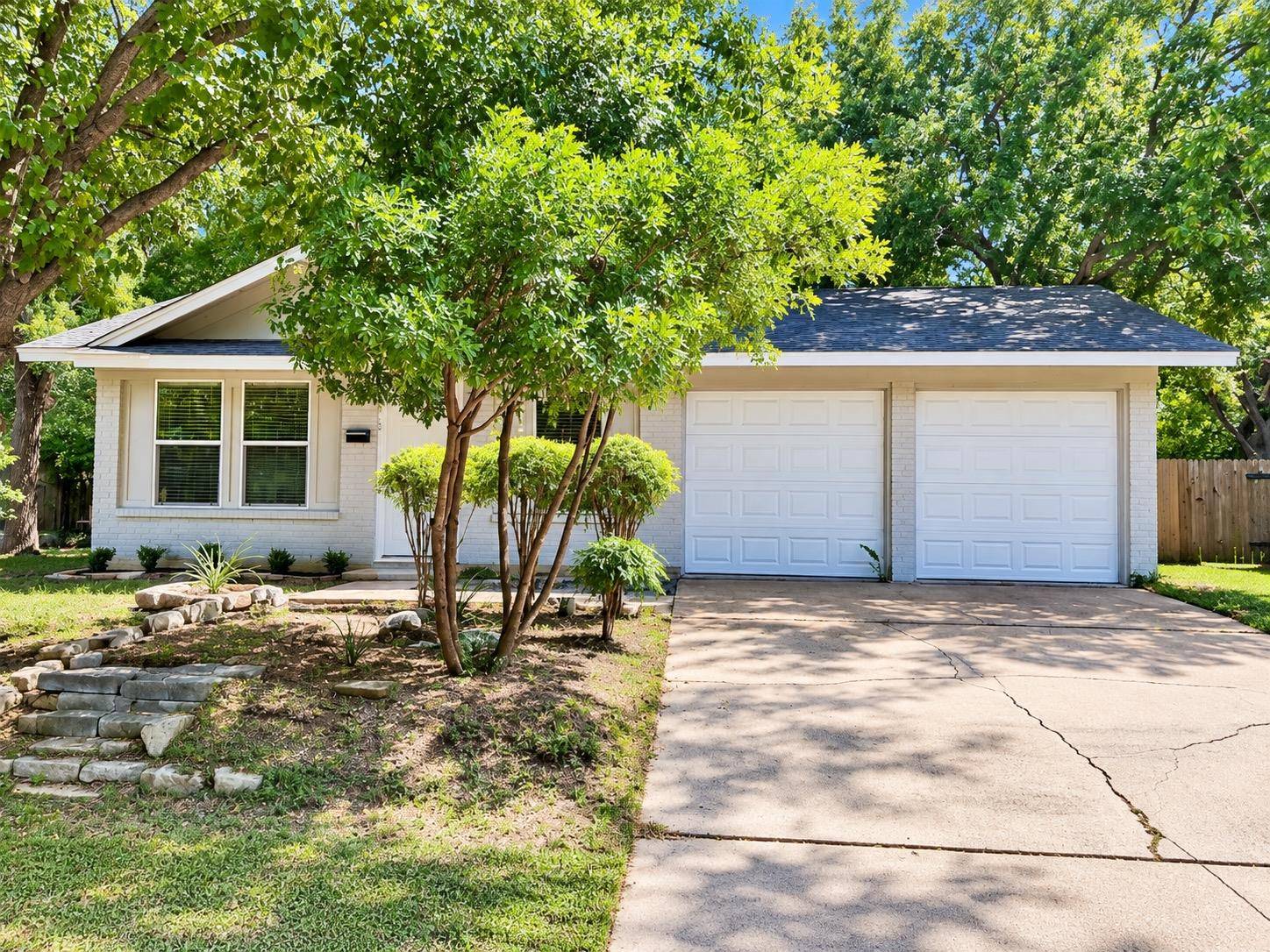 813 Emerald Wood DR, Austin, TX 78745