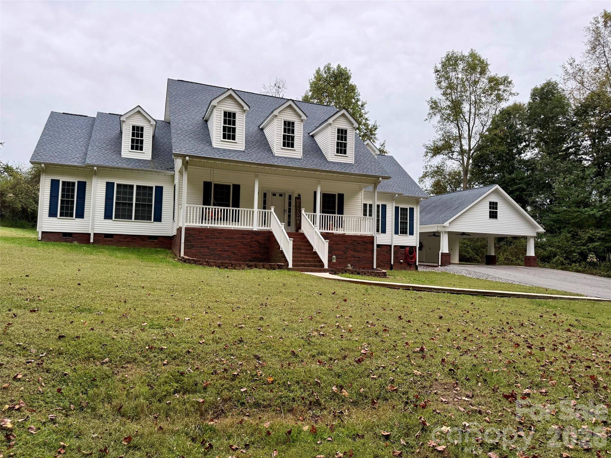 151 Robertson DR, Taylorsville, NC 28681