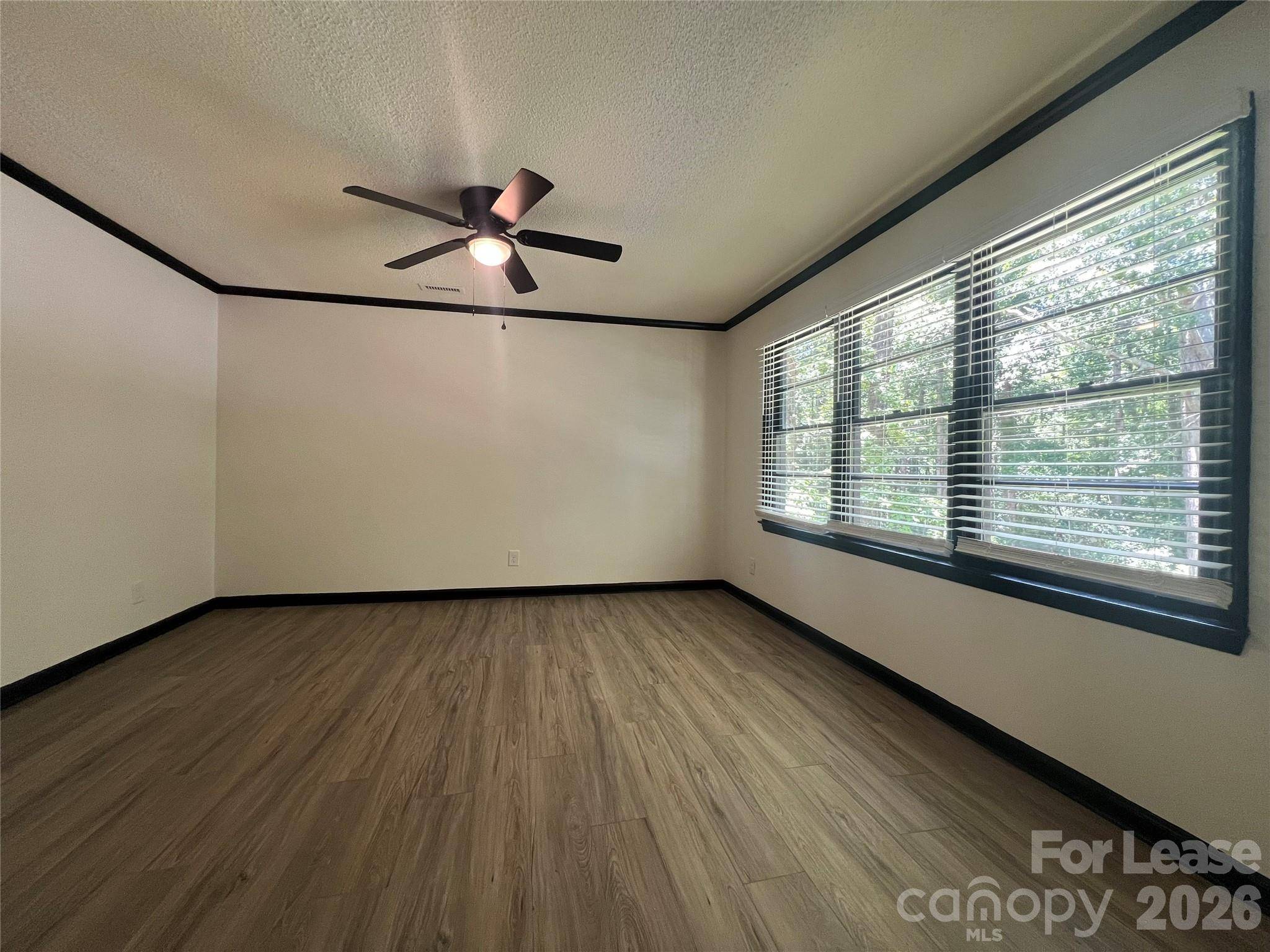 1214 Northwoods DR, Kings Mountain, NC 28086