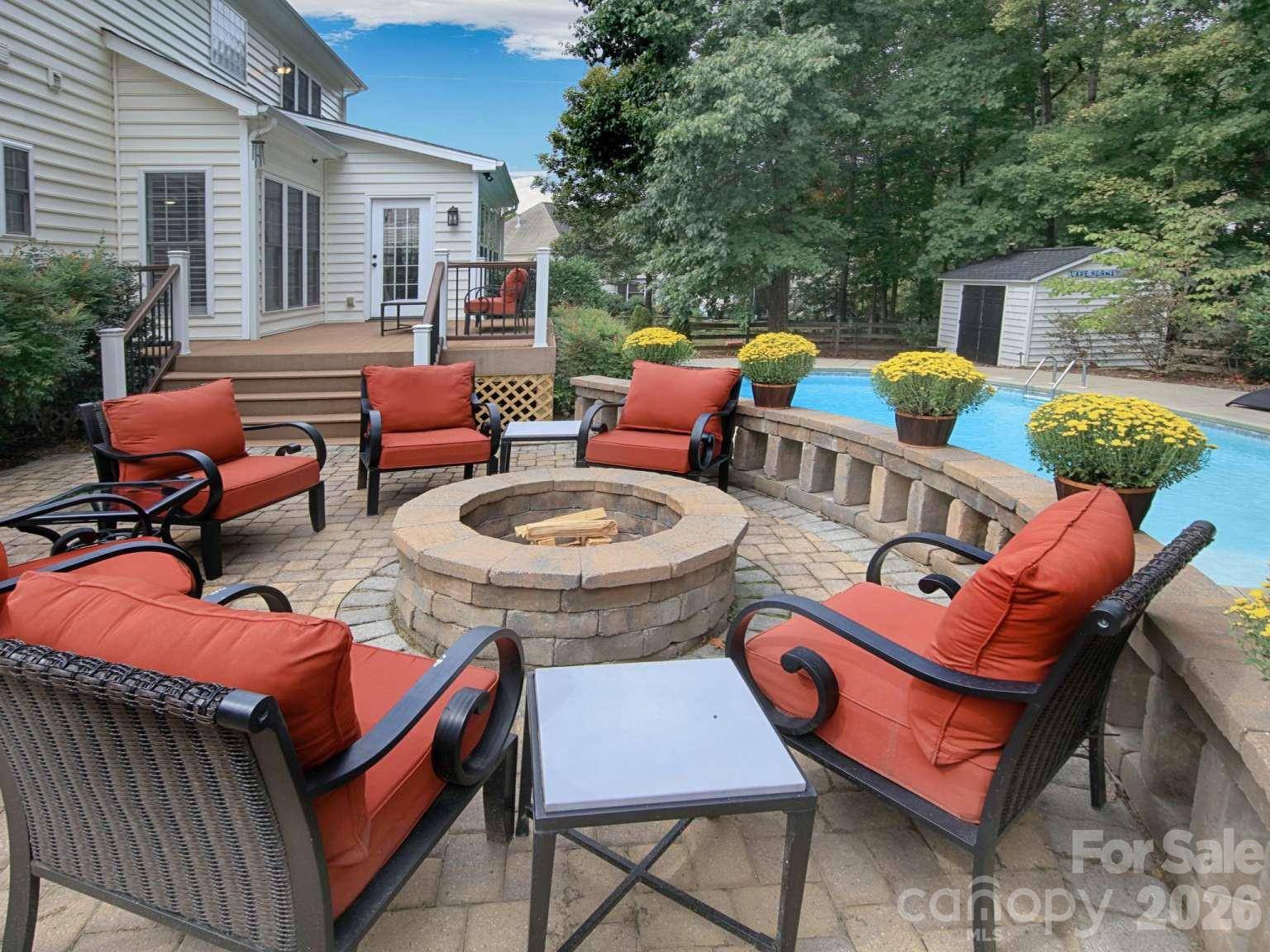166 Laurel Glen DR, Mooresville, NC 28115