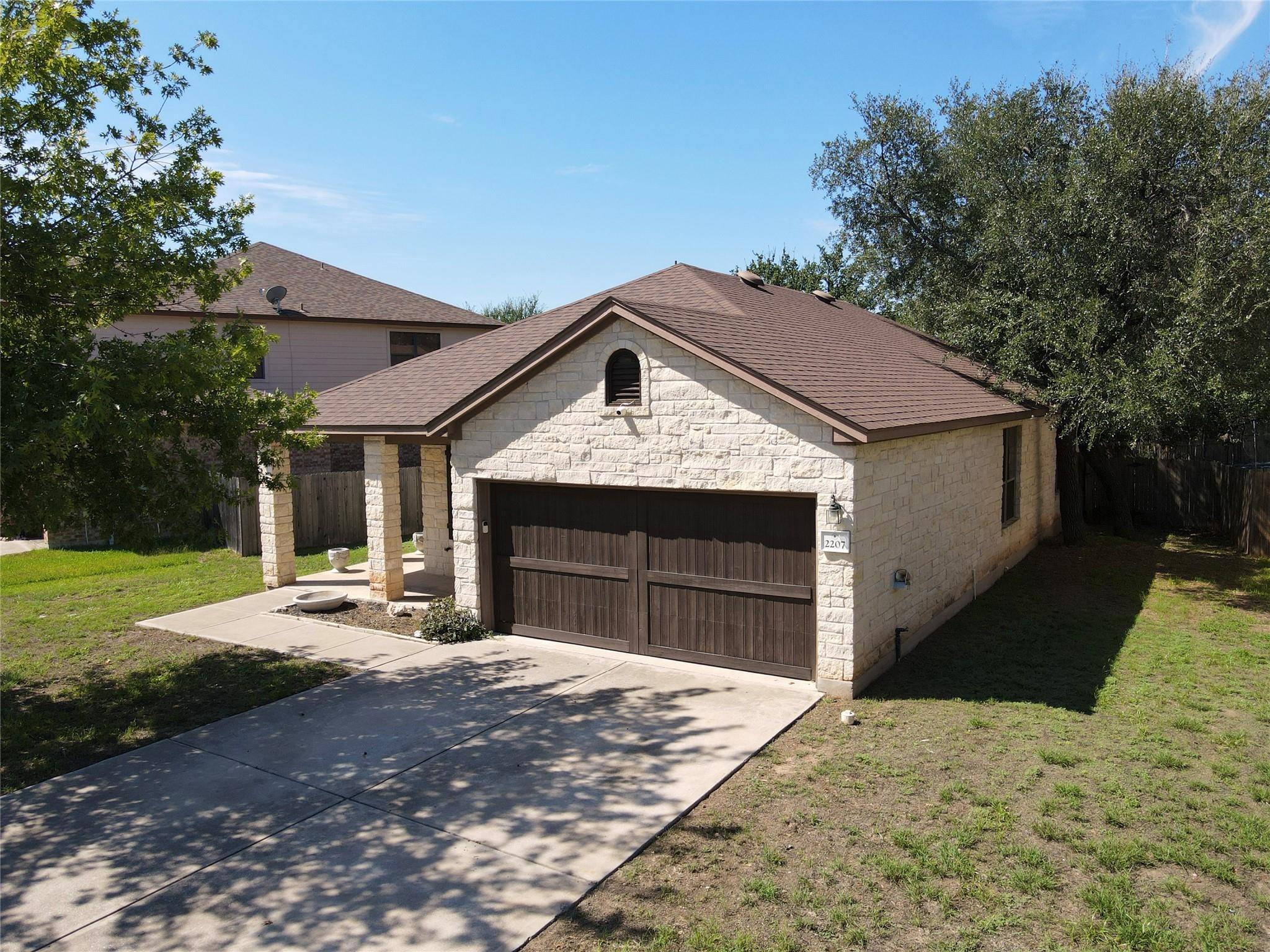 2207 Old Sterling RD, Cedar Park, TX 78613