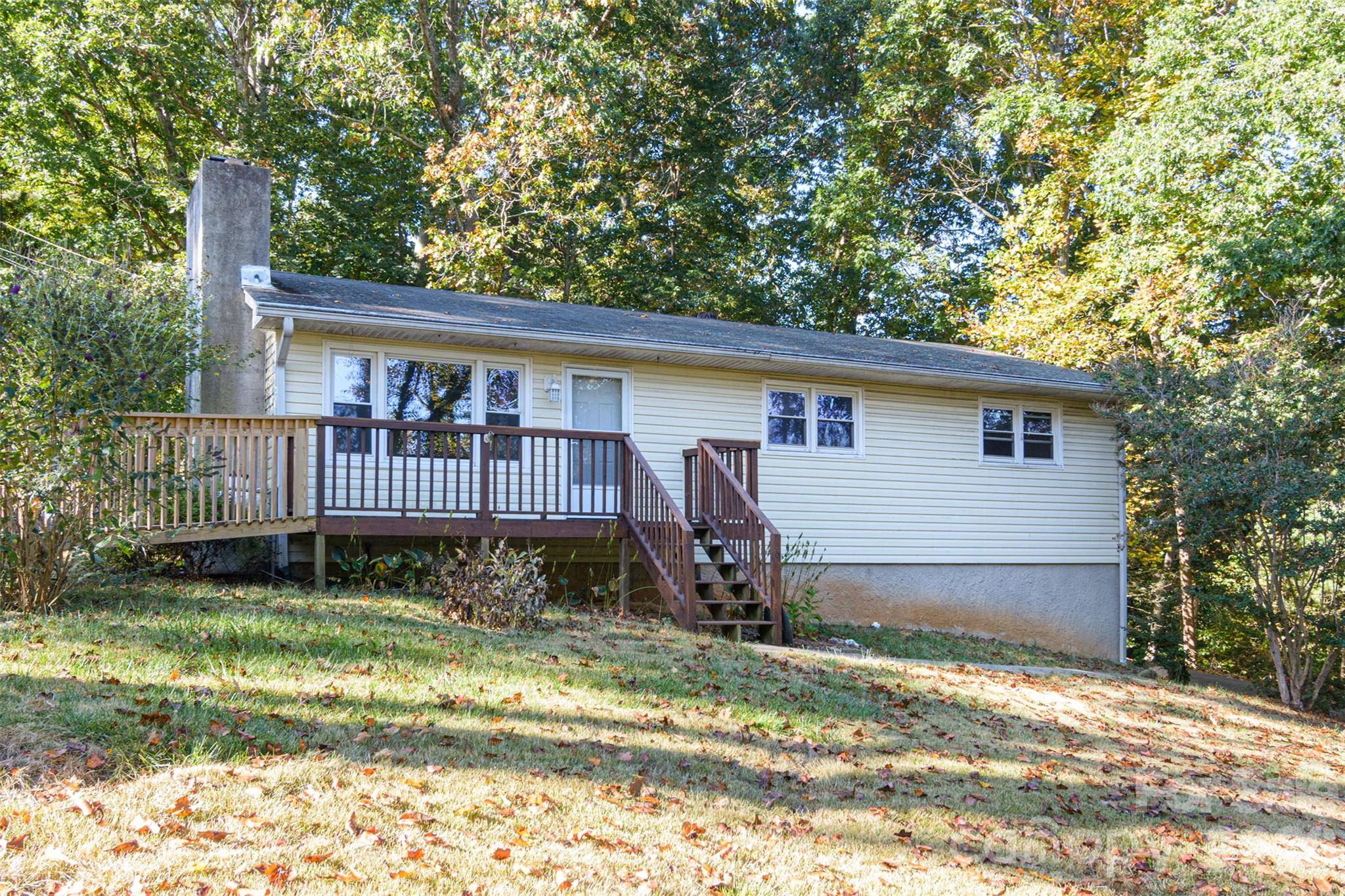 86 Johnston BLVD, Asheville, NC 28806