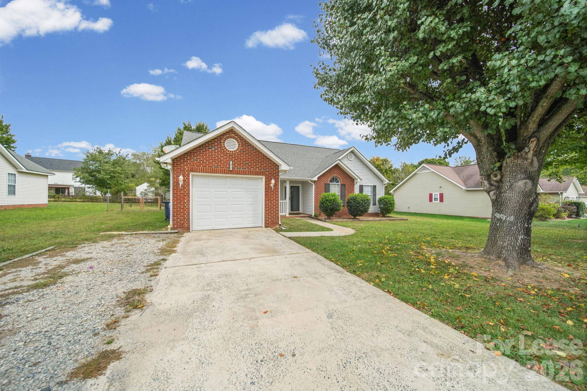 1012 Ridgefield CIR, Indian Trail, NC 28079