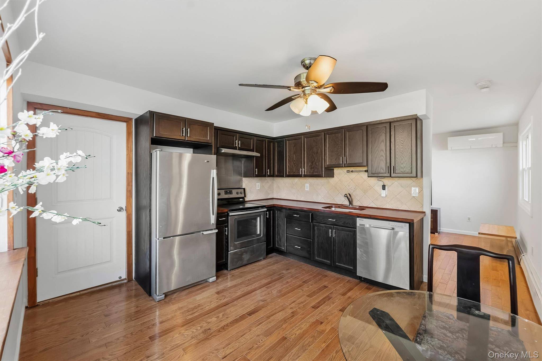 339 N Broadway, Yonkers, NY 10701